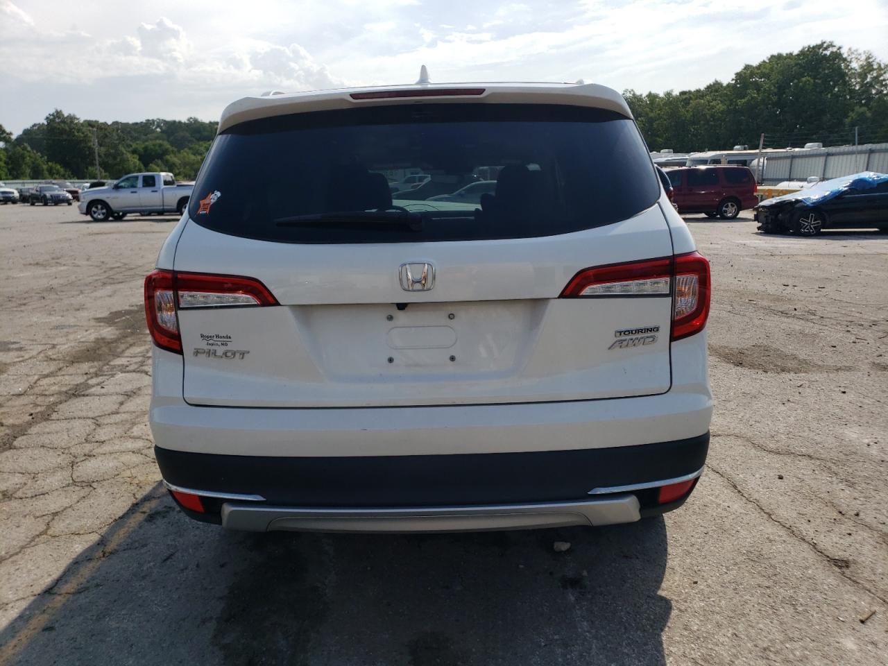 2022 Honda Pilot Touring VIN: 5FNYF6H64NB054732 Lot: 63036104