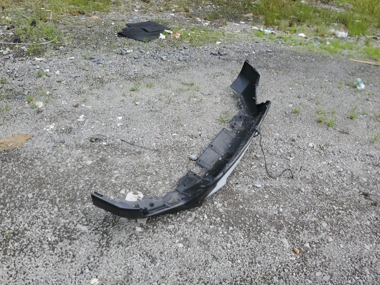 2018 Honda Cr-V Lx VIN: 2HKRW6H3XJH226333 Lot: 62324564