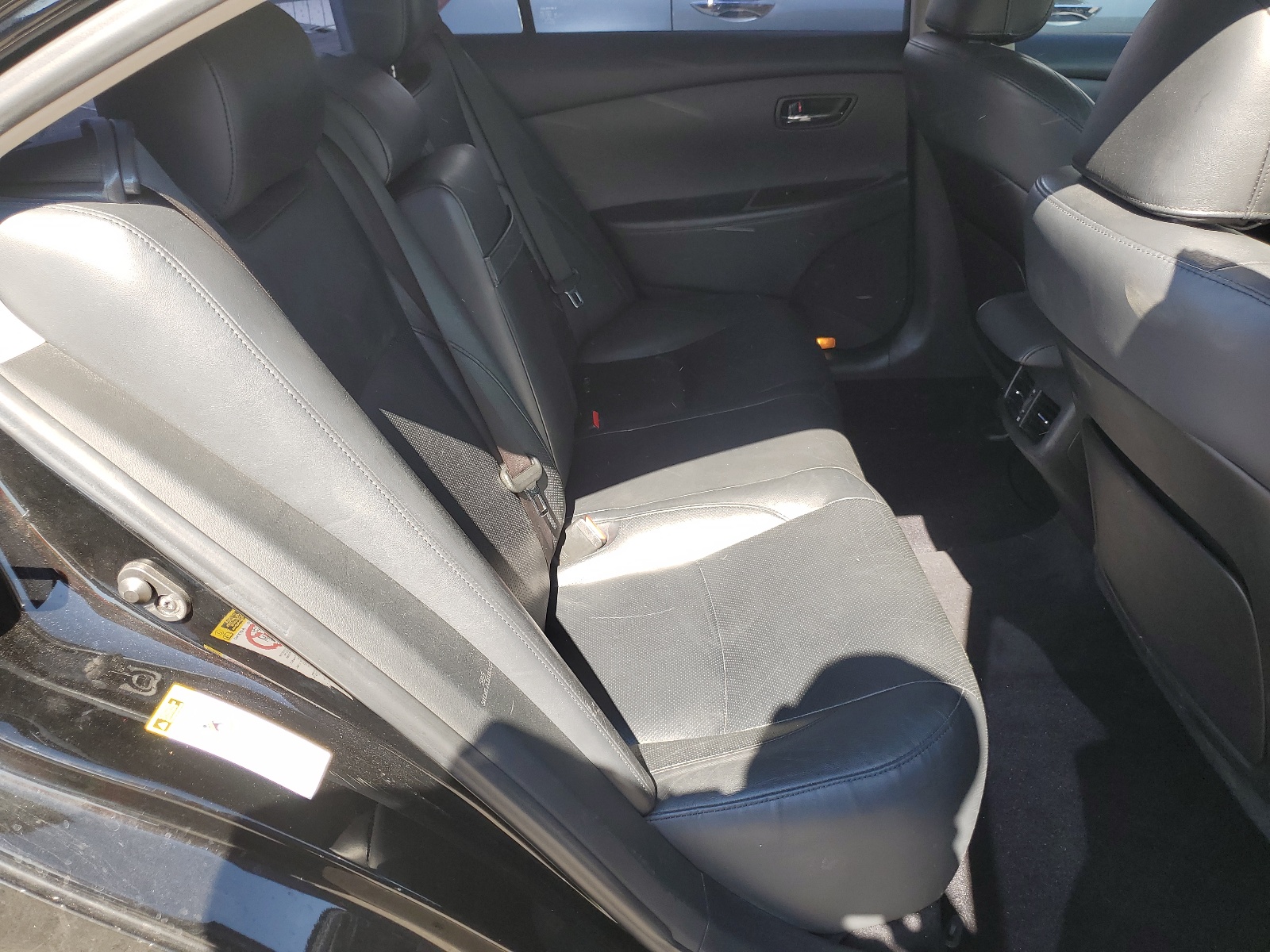 JTHBK1EG6B2444374 2011 Lexus Es 350