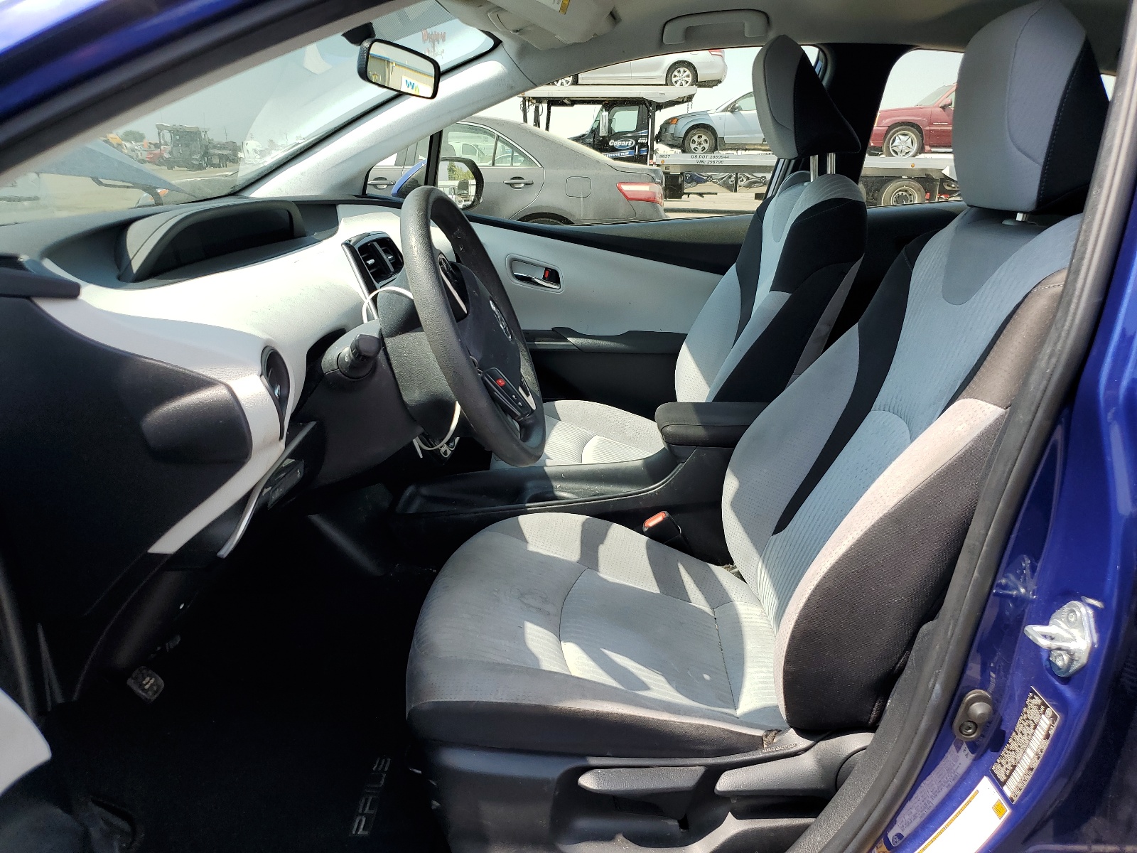 JTDKBRFU3G3518775 2016 Toyota Prius