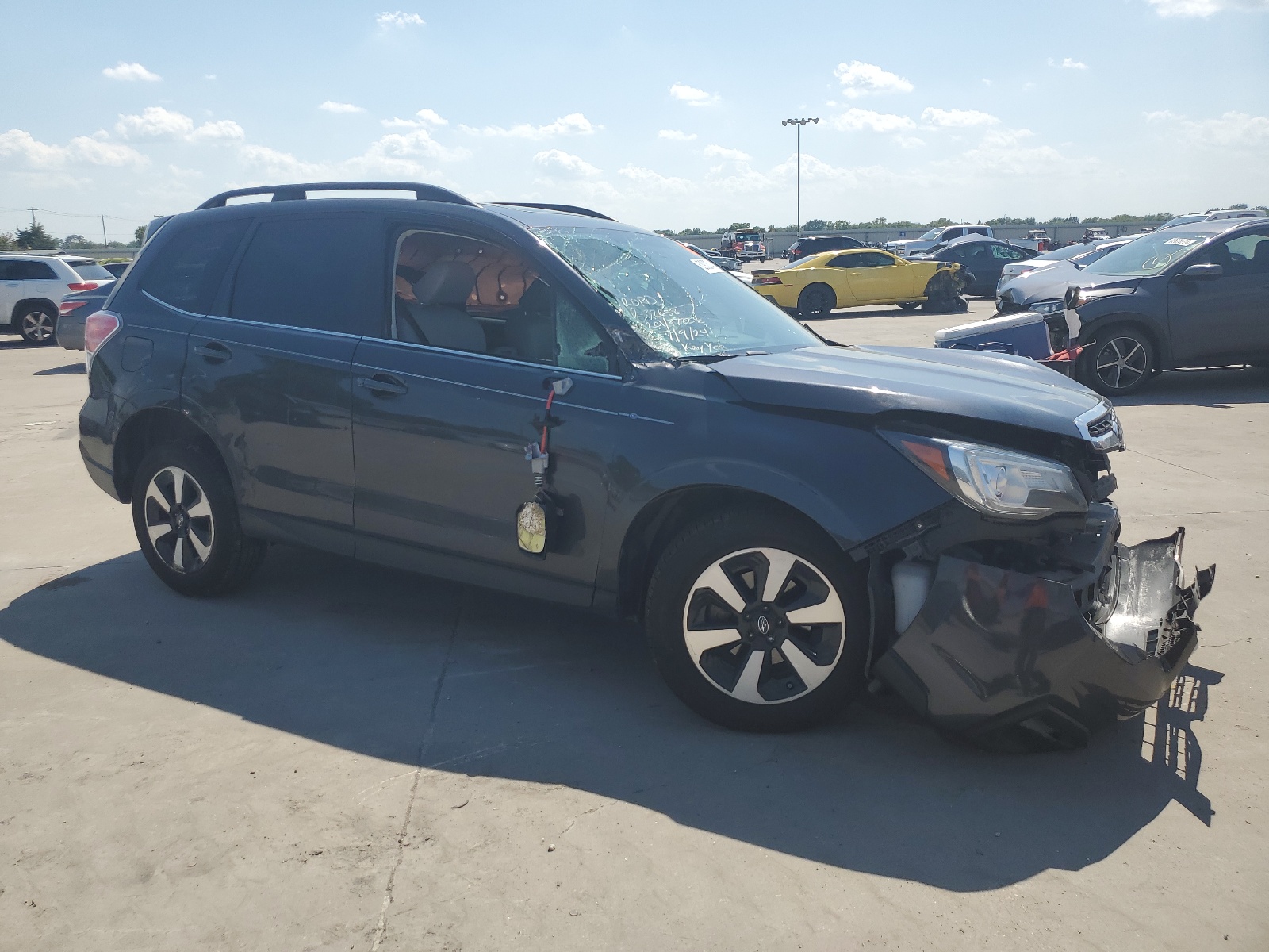 2018 Subaru Forester 2.5I Limited vin: JF2SJARC7JH460379