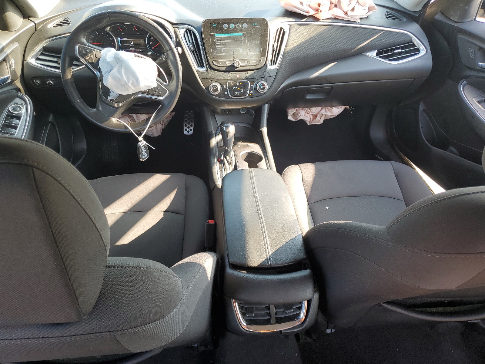 1G1ZE5ST2HF198160 2017 Chevrolet Malibu Lt