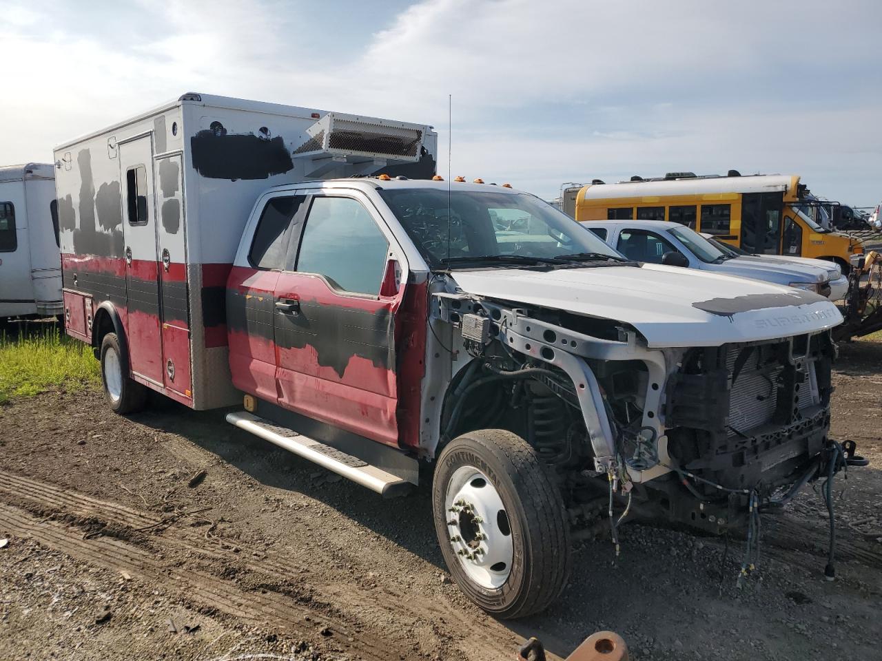 2017 Ford F550 Super Duty VIN: 1FD0X5HT0HEB54399 Lot: 63567814