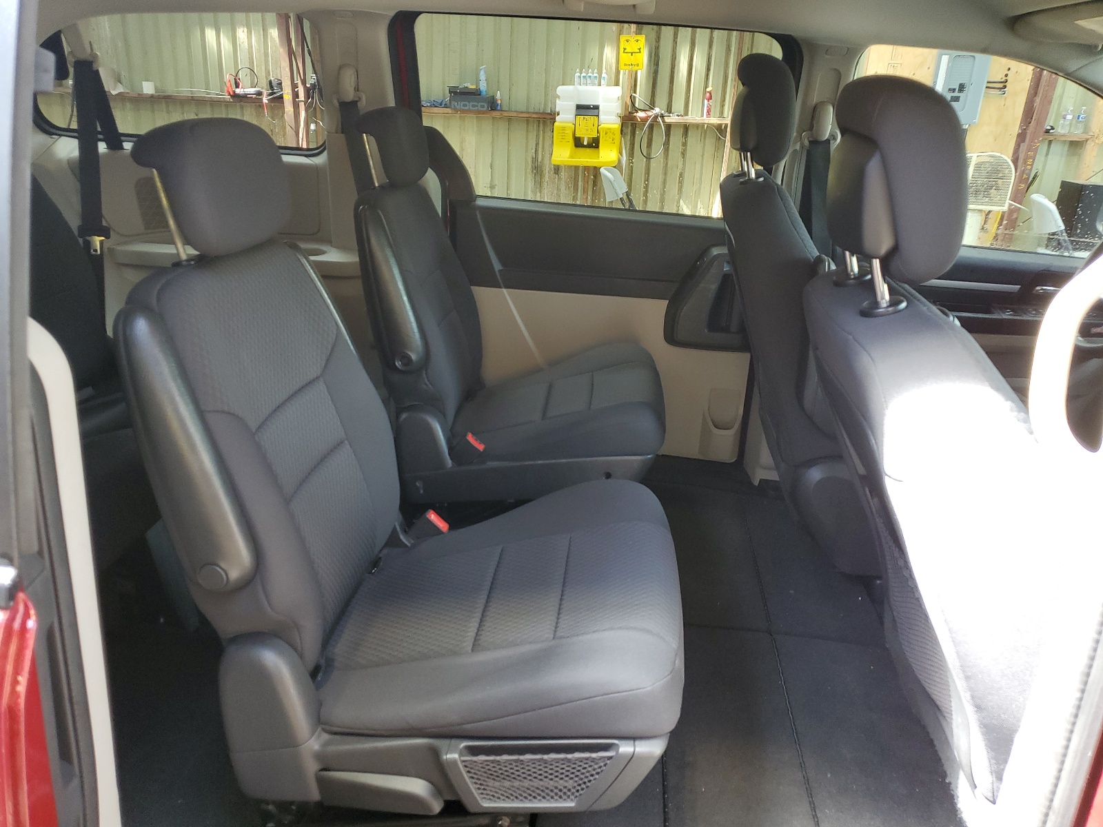 2D4RN4DE7AR373066 2010 Dodge Grand Caravan Se