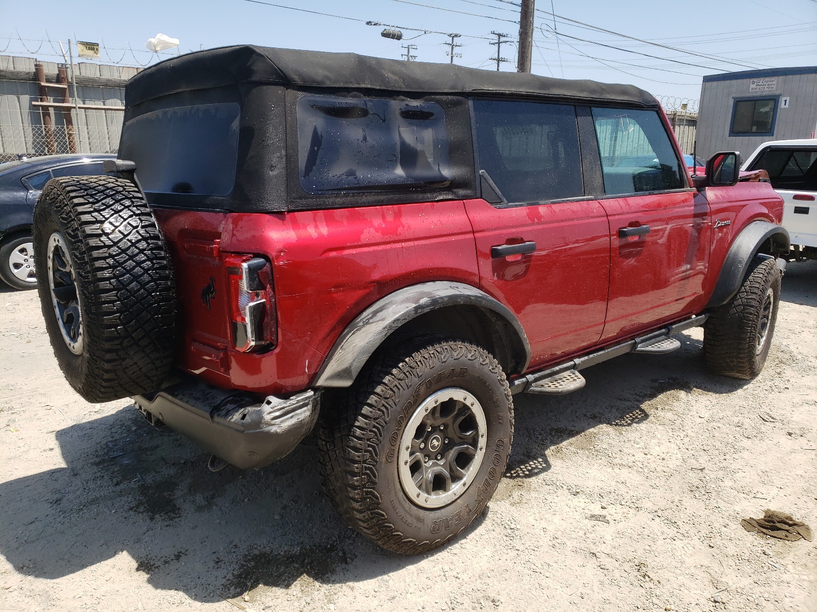 2021 Ford Bronco Base vin: 1FMEE5DPXMLA94920