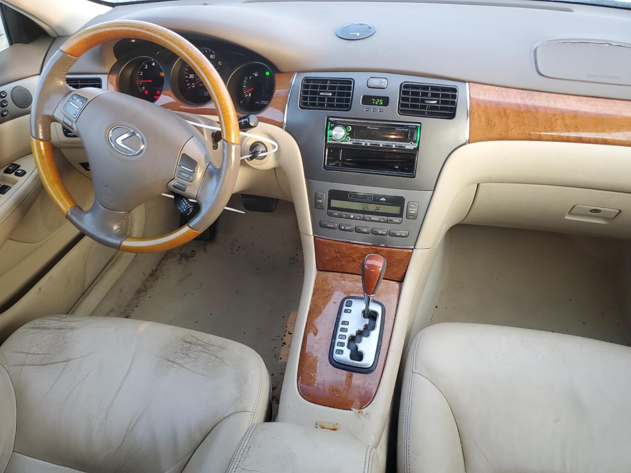 2005 Lexus Es 330 VIN: JTHBA30G155133329 Lot: 65178044