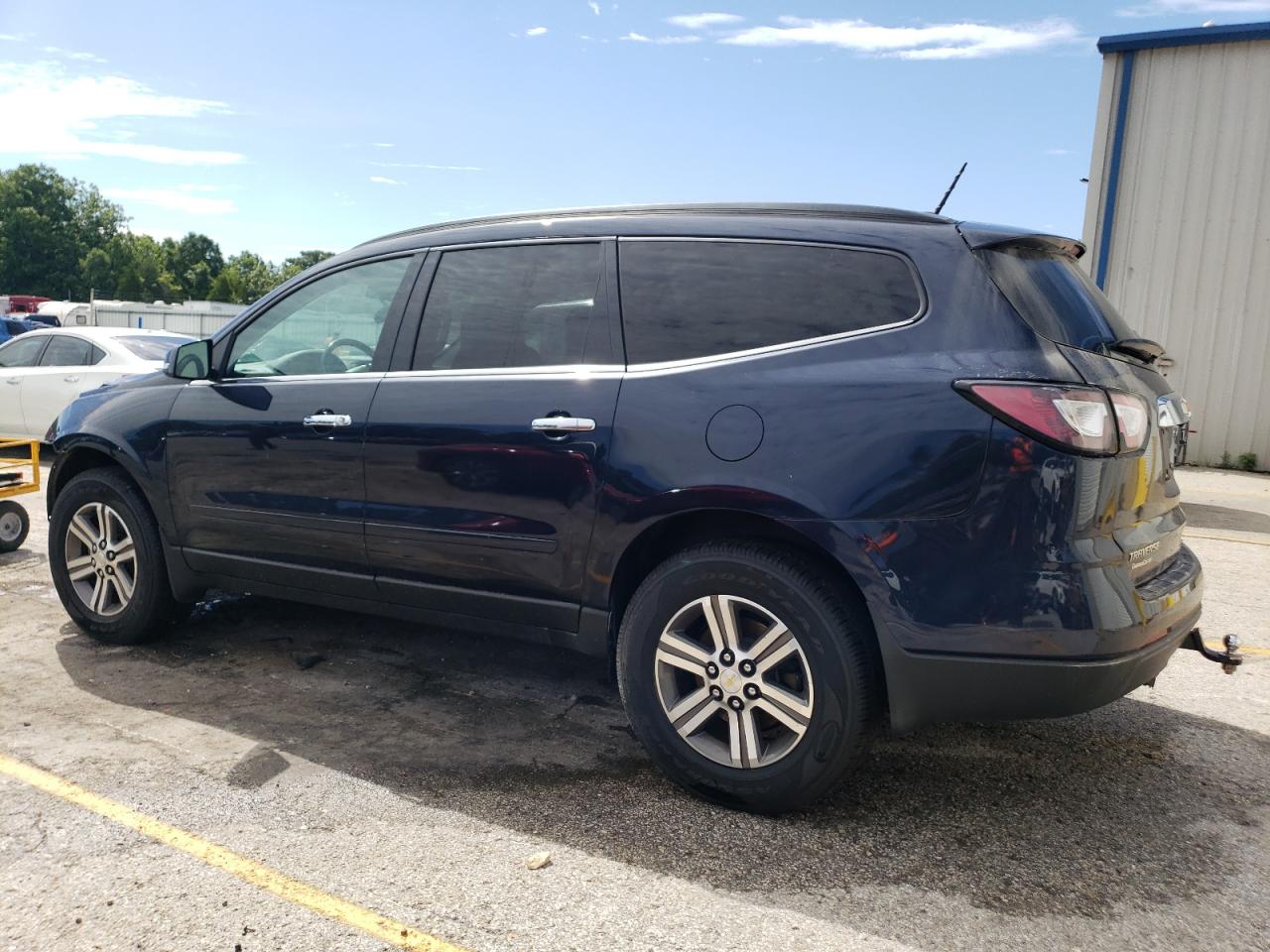 VIN 1GNKVHKD7HJ291067 2017 CHEVROLET TRAVERSE no.2