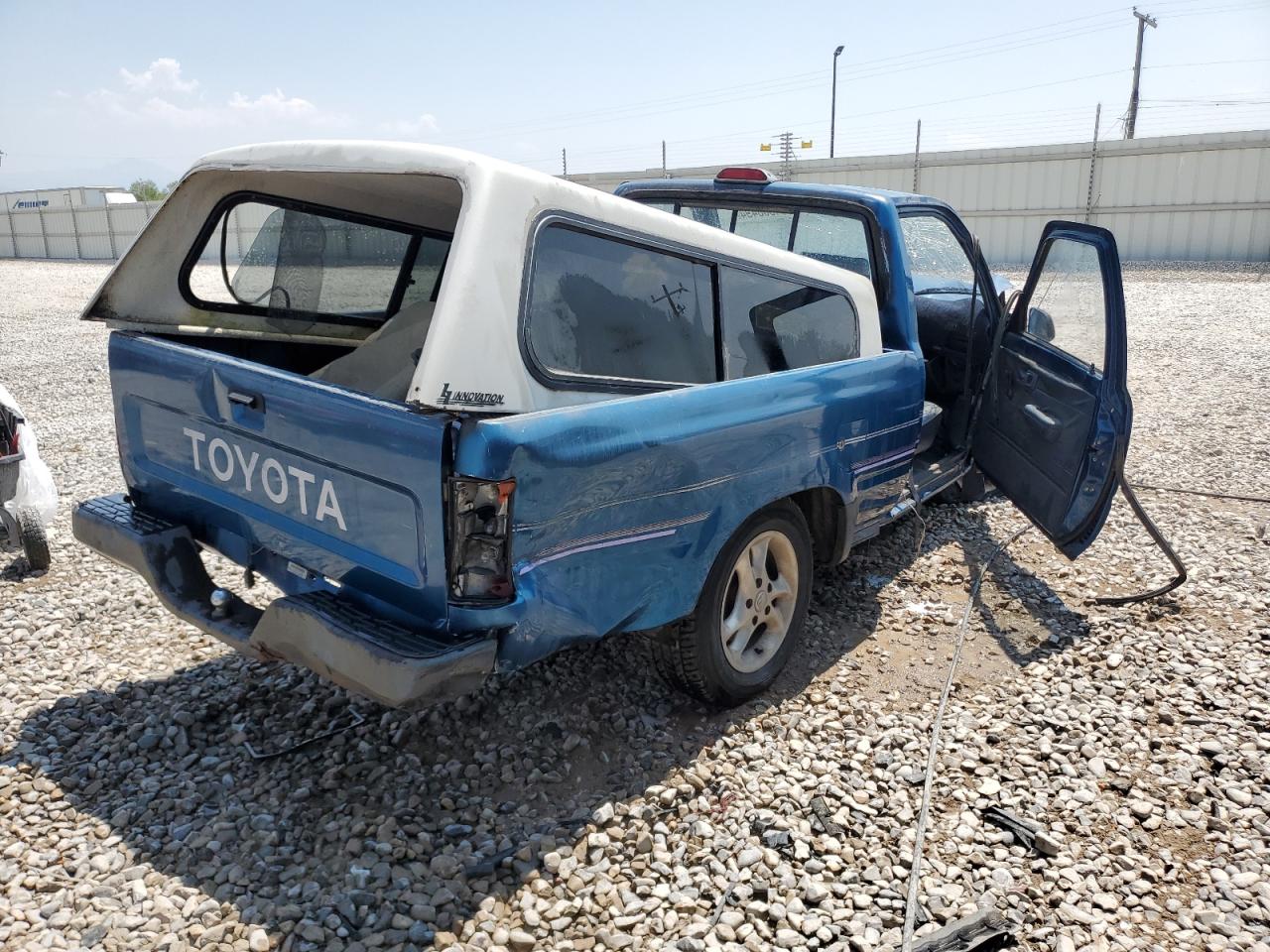 1994 Toyota Pickup 1/2 Ton Short Wheelbase Stb VIN: 4TARN81A2RZ210361 Lot: 64368494