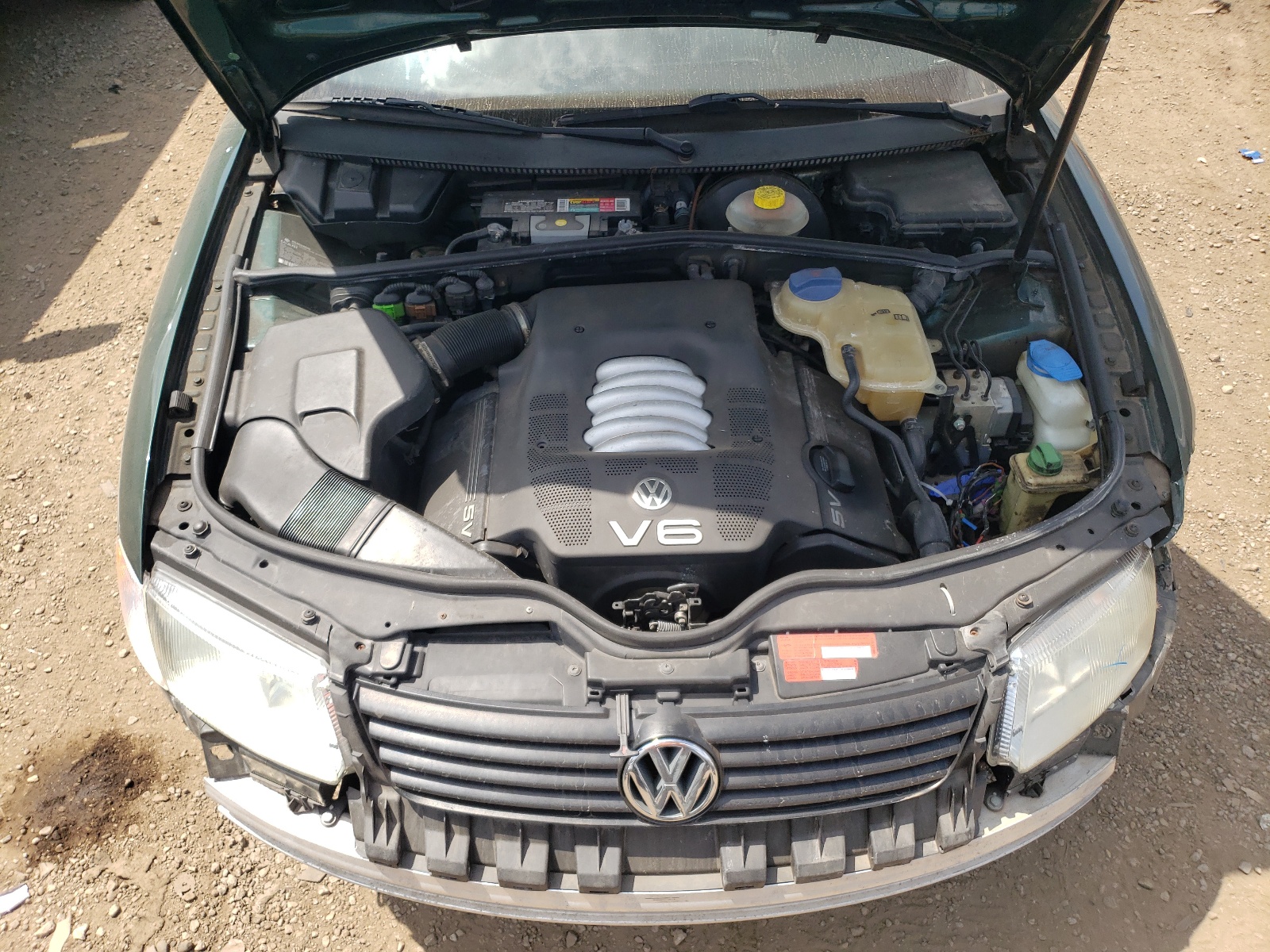 WVWPD63B6XE465446 1999 Volkswagen Passat Glx