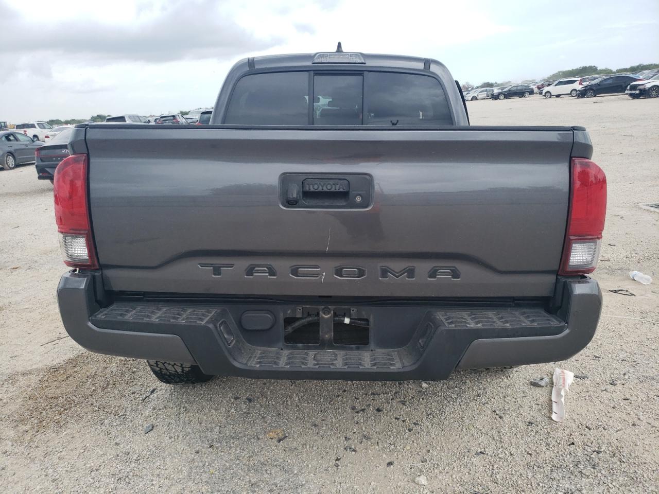 2020 Toyota Tacoma Double Cab VIN: 5TFAX5GN2LX168569 Lot: 65020984