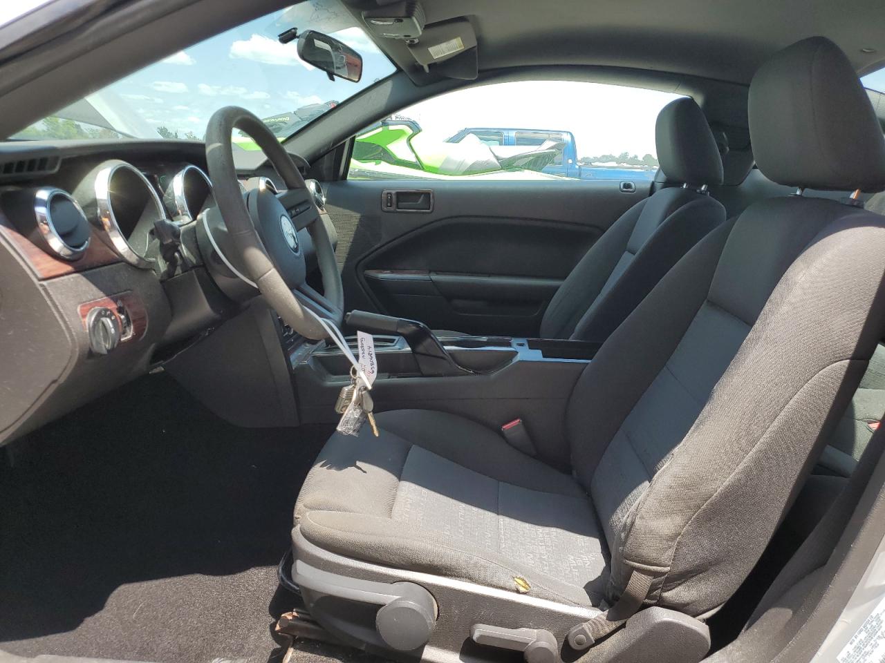 2007 Ford Mustang VIN: 1ZVFT80N975280300 Lot: 63806814