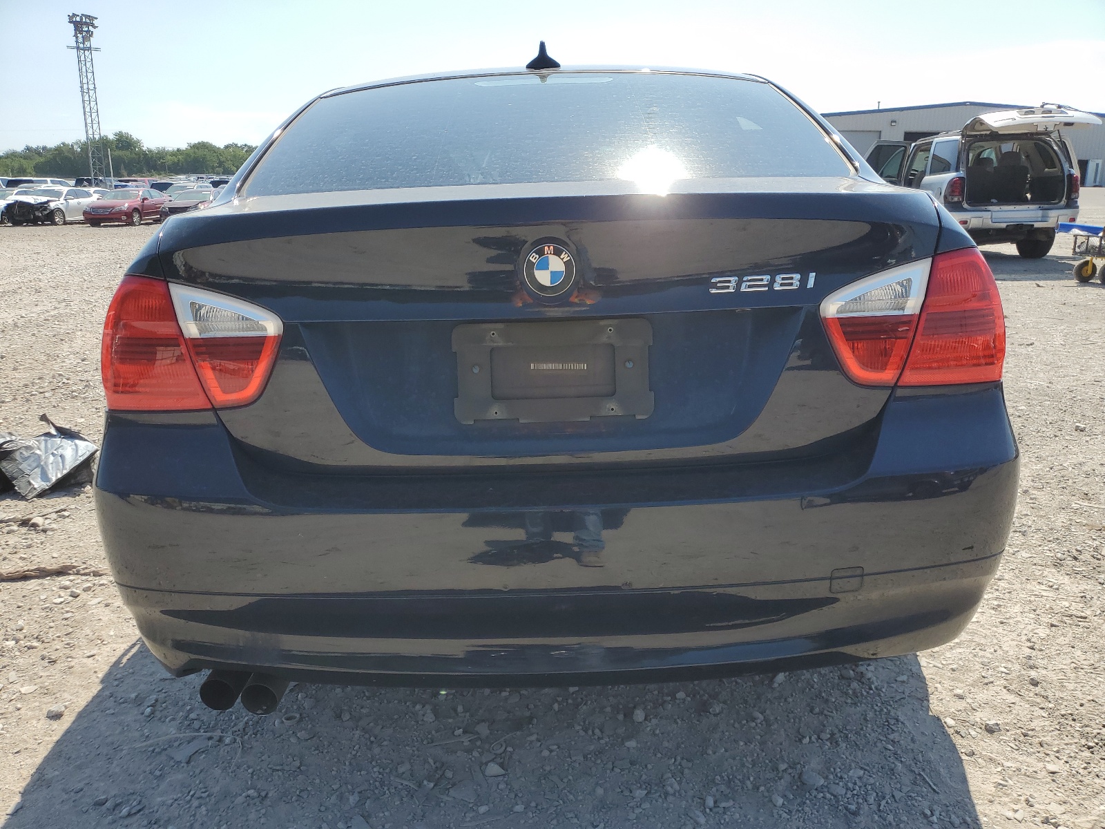 WBAVA33597KX72164 2007 BMW 328 I