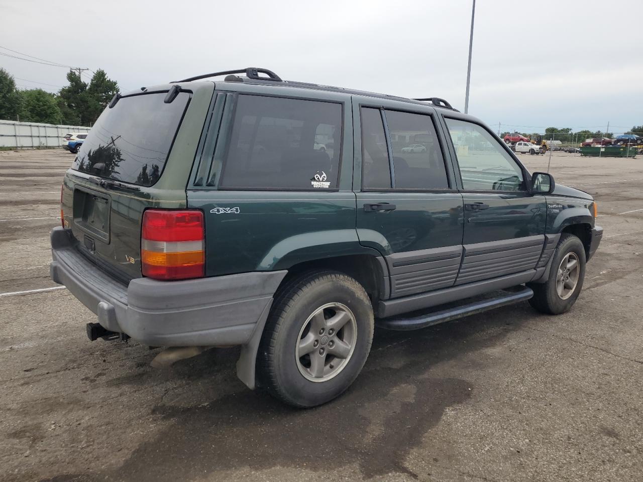1995 Jeep Grand Cherokee Laredo VIN: 1J4GZ58YXSC668962 Lot: 62972234