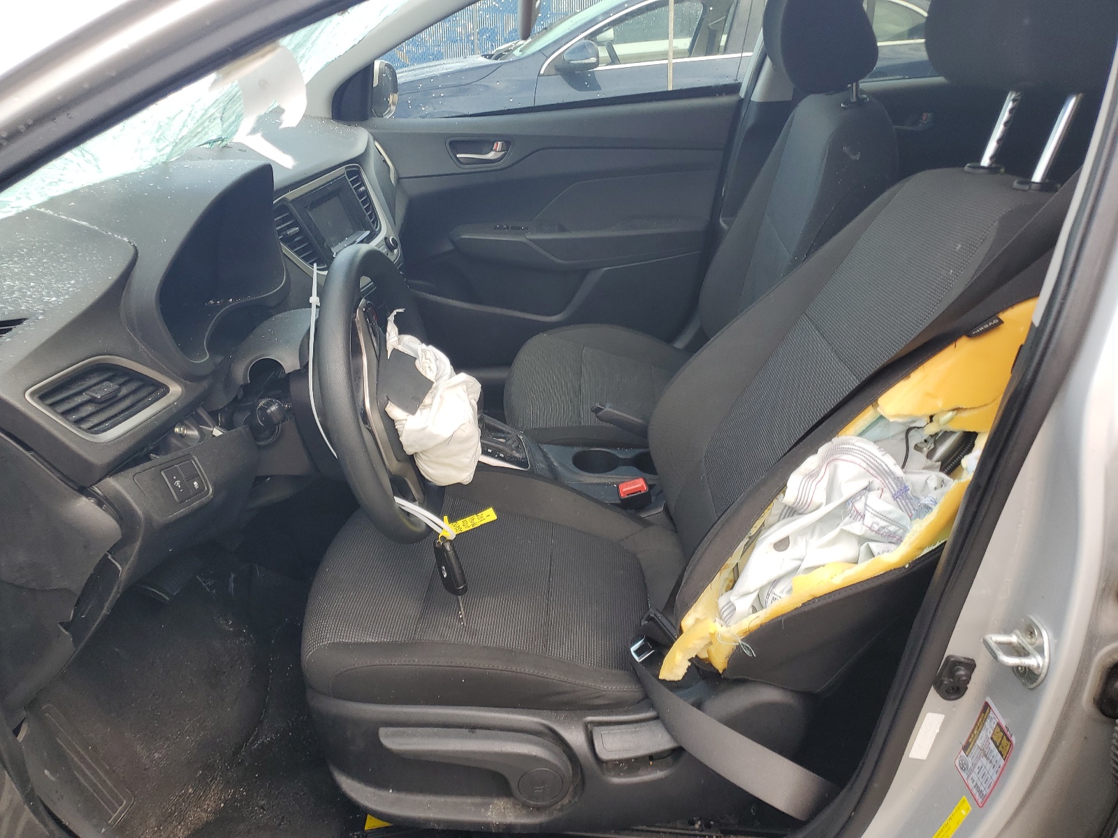 3KPC24A30KE068557 2019 Hyundai Accent Se