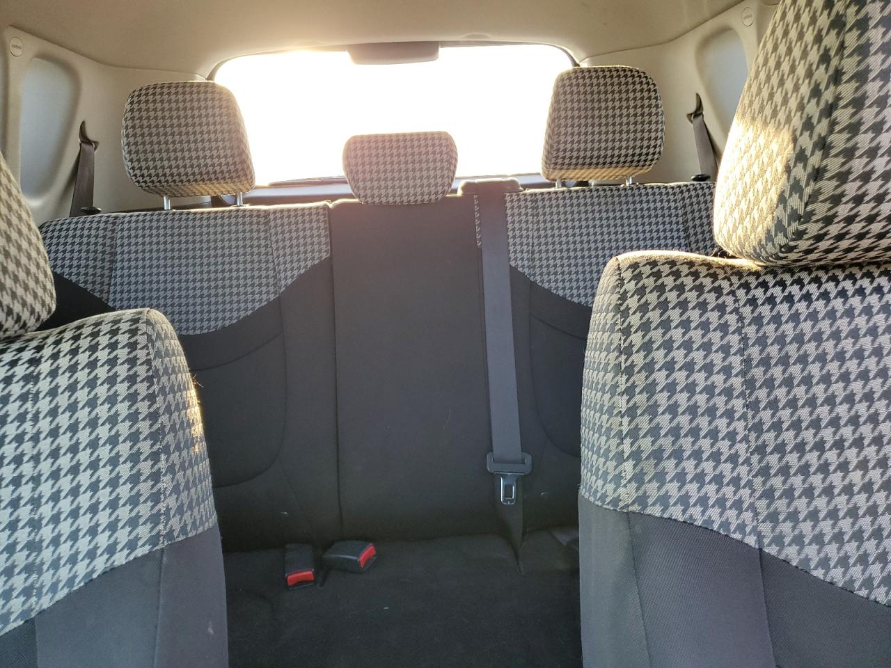 2011 Kia Soul + VIN: KNDJT2A25B7203015 Lot: 62293914