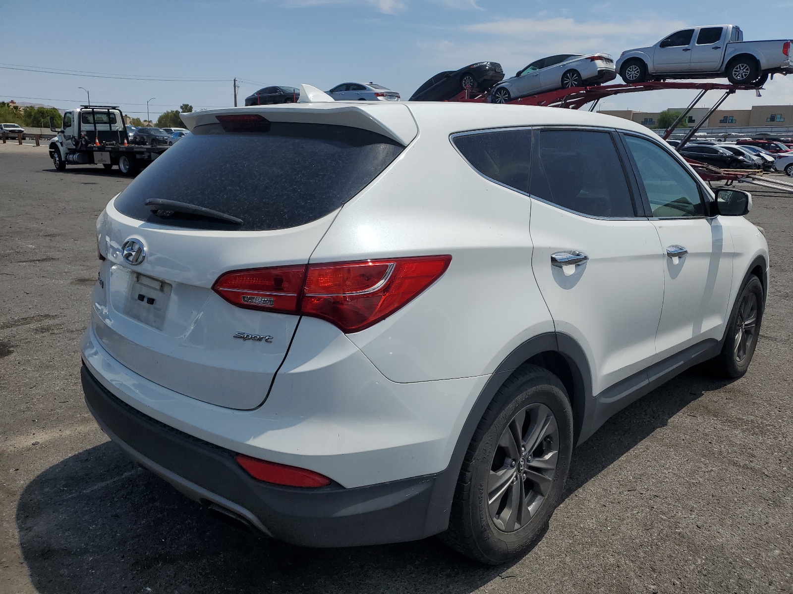 2014 Hyundai Santa Fe Sport vin: 5XYZT3LB2EG185330