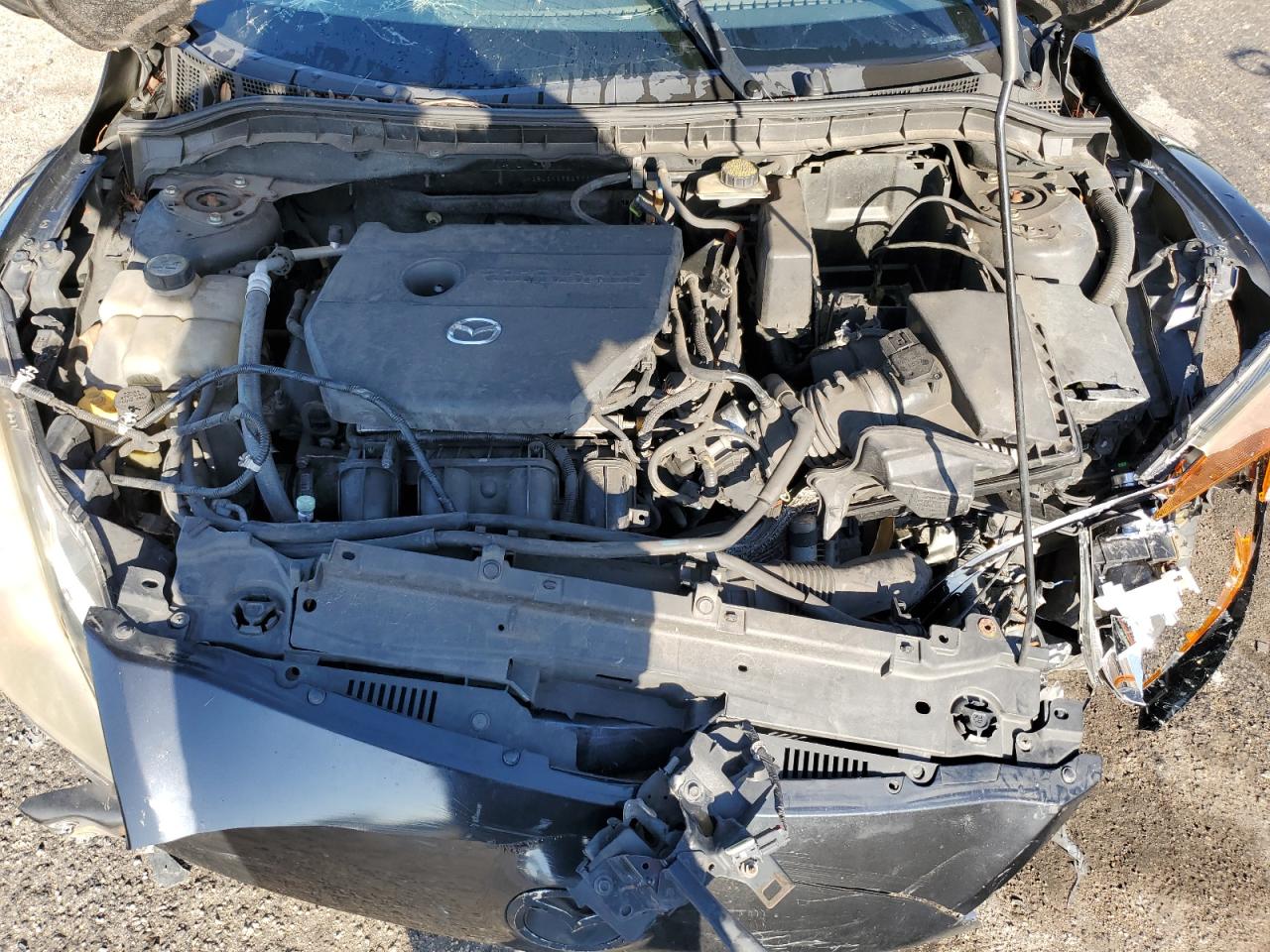 2011 Mazda 3 S VIN: JM1BL1K63B1373764 Lot: 62349084