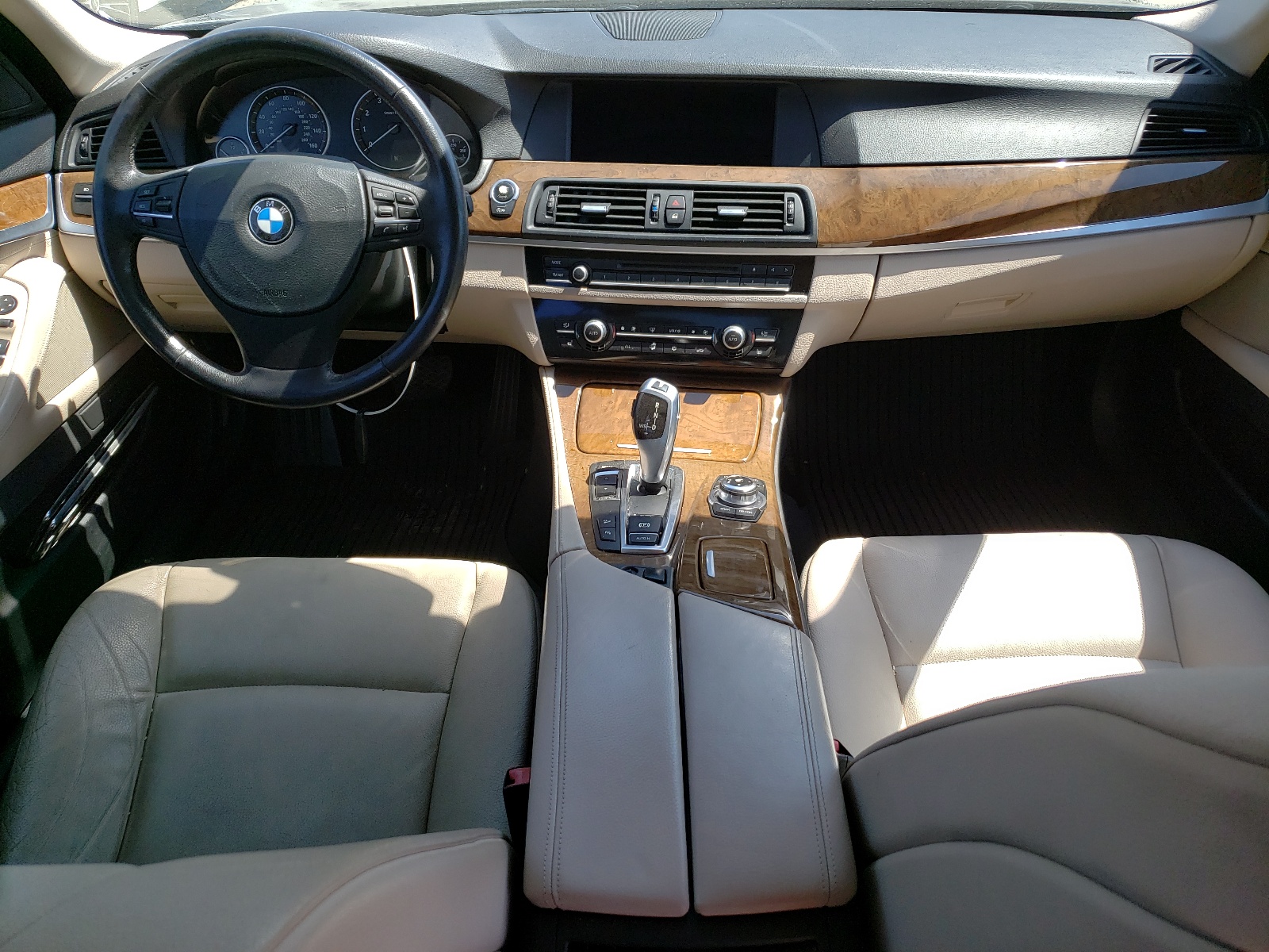 2012 BMW 528 Xi vin: WBAXH5C52CDW02615