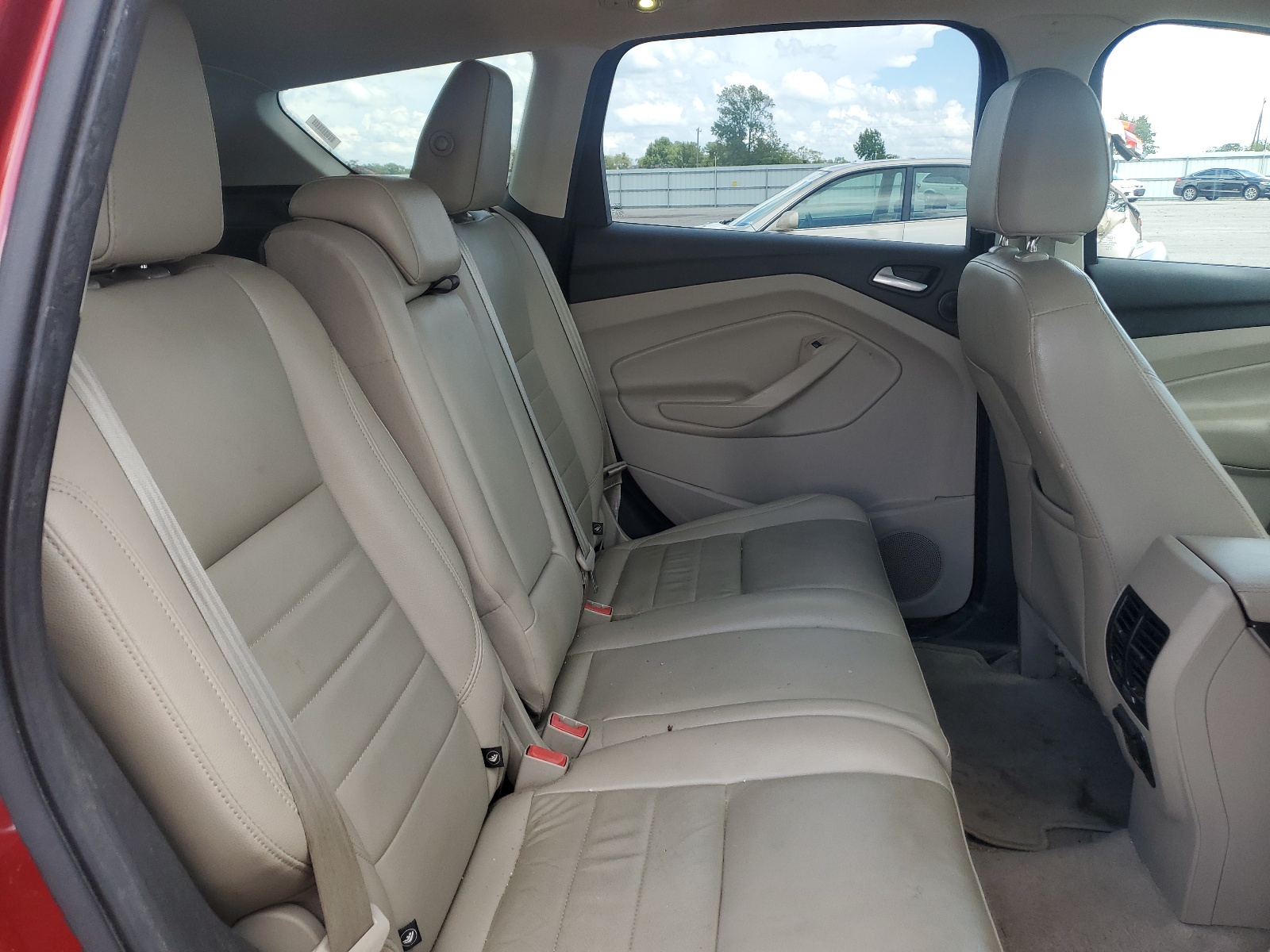 1FMCU9J95GUA77934 2016 Ford Escape Titanium