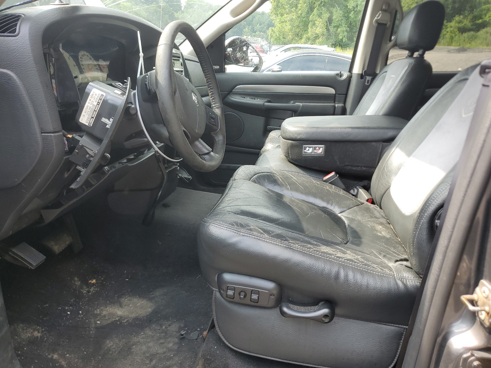 1D7HU18D54J203783 2004 Dodge Ram 1500 St