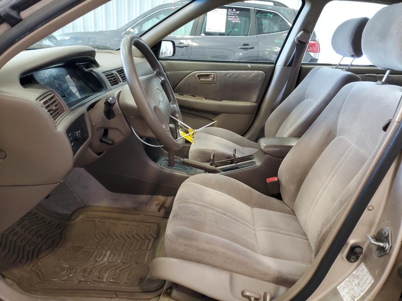 1999 Toyota Camry Le VIN: JT2BF22K8X0177707 Lot: 62920254