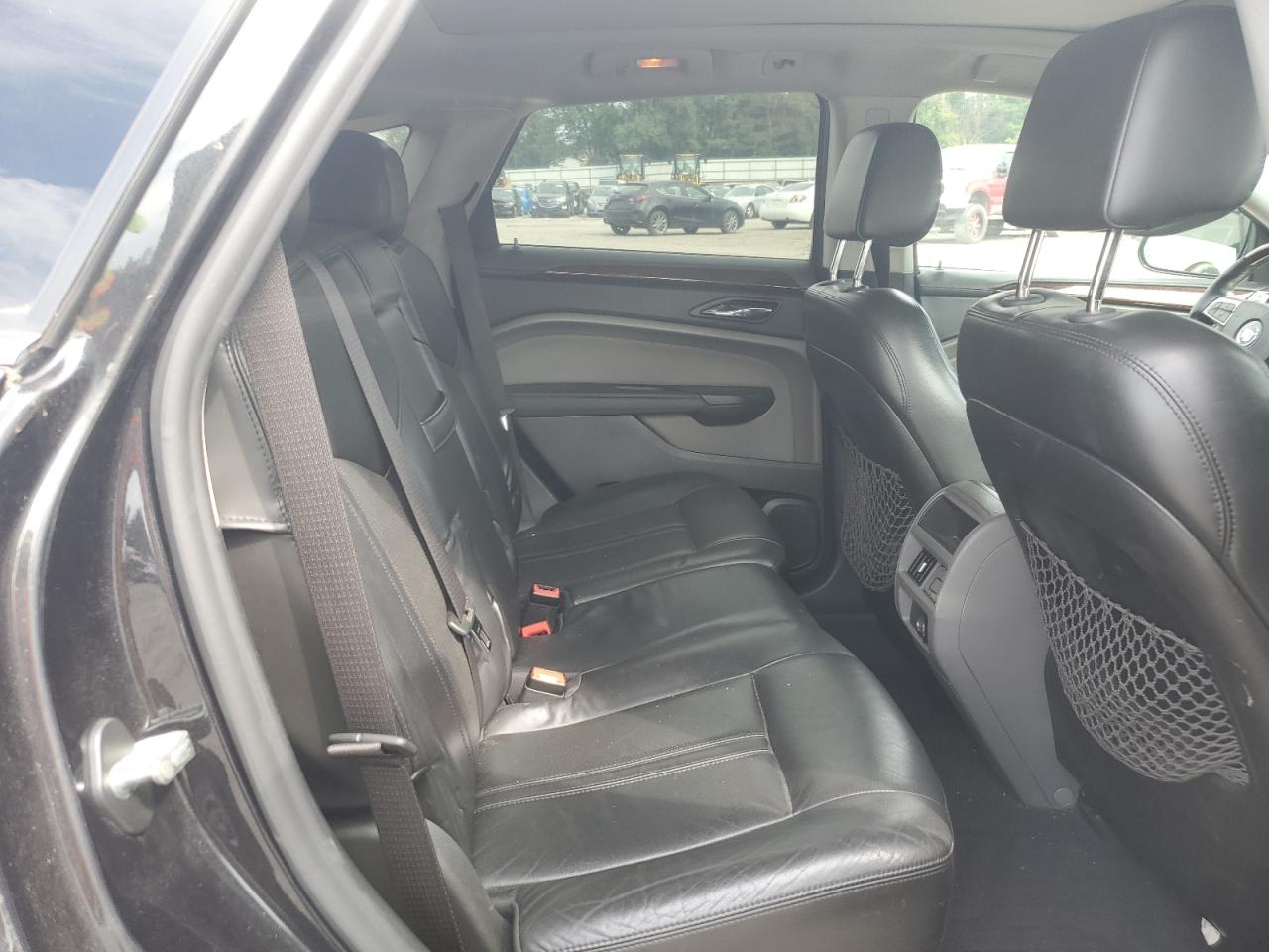 2011 Cadillac SRX - Image 11