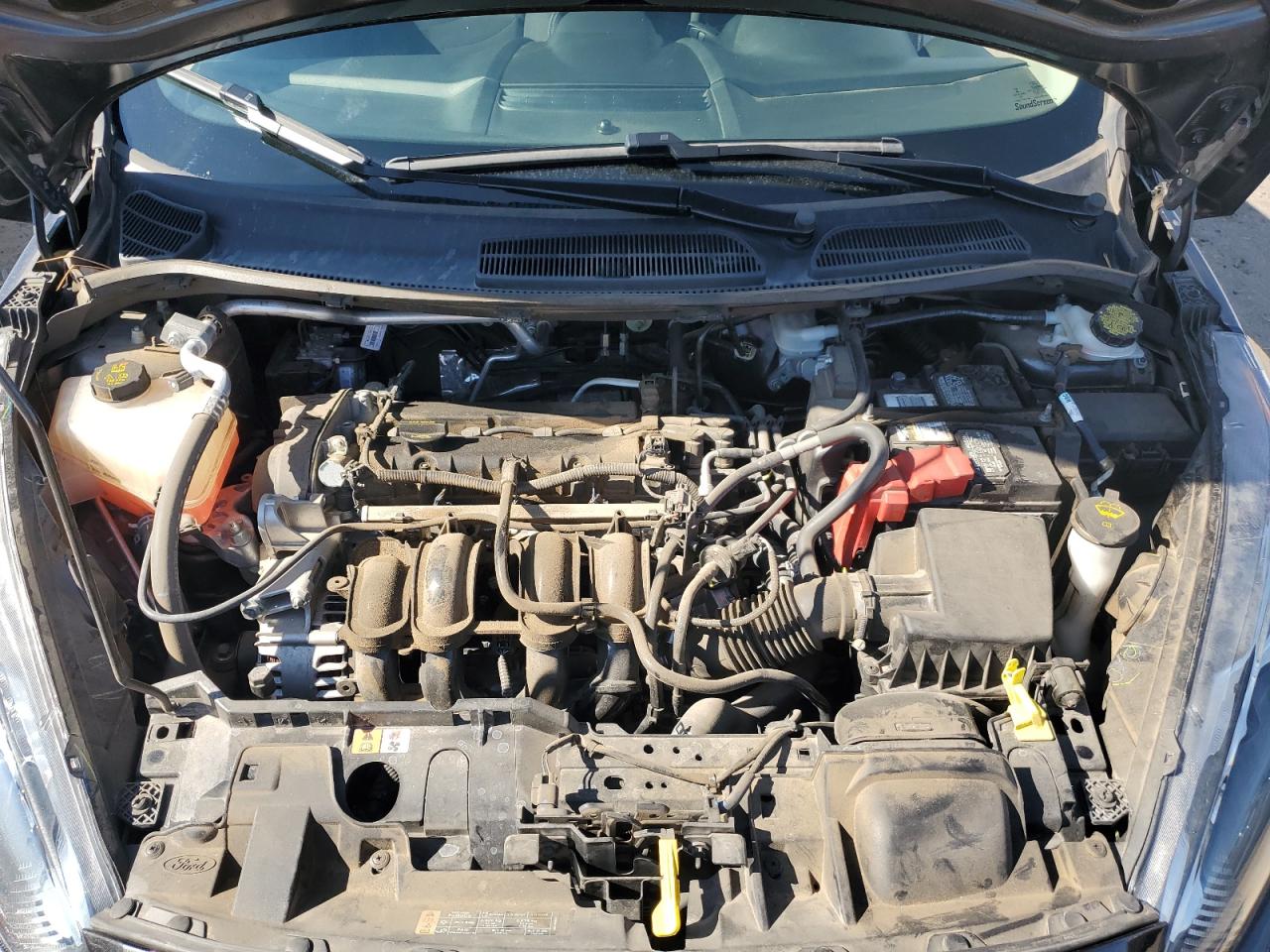 3FADP4BJ8JM123768 2018 Ford Fiesta Se