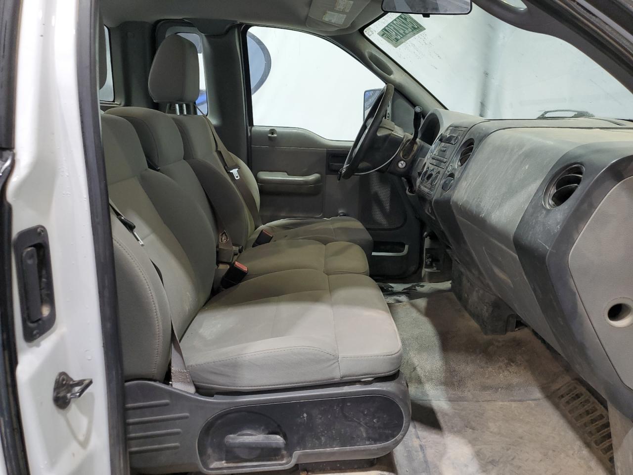 2007 Ford F150 VIN: 1FTRF12W77KC31604 Lot: 64224194