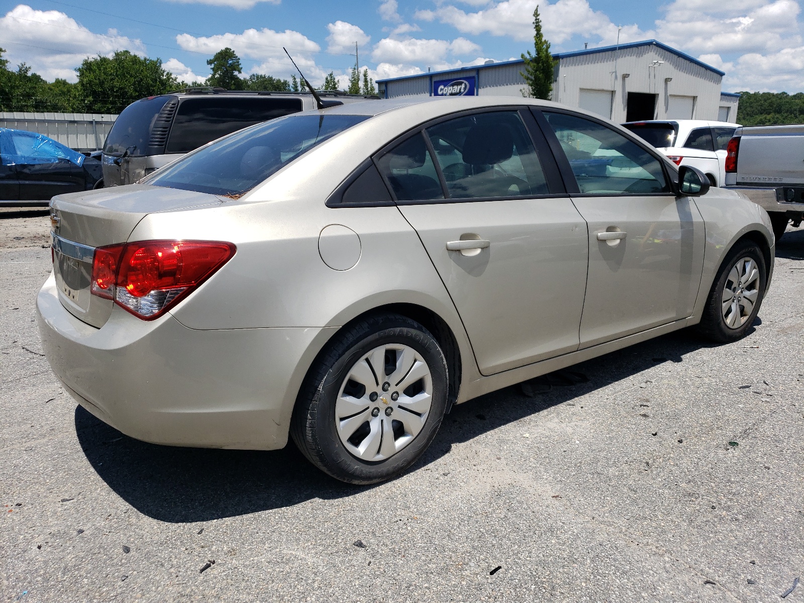 2014 Chevrolet Cruze Ls vin: 1G1PA5SH2E7241190