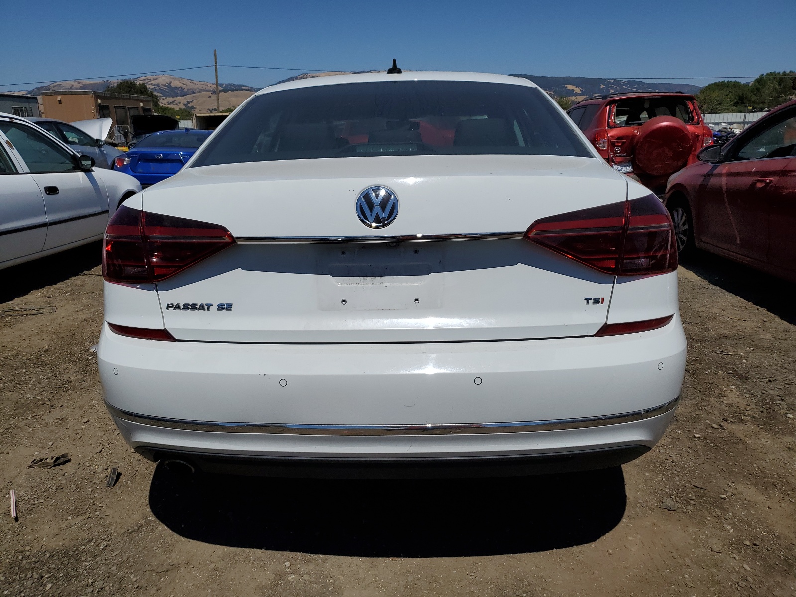 1VWGT7A33HC077167 2017 Volkswagen Passat Se