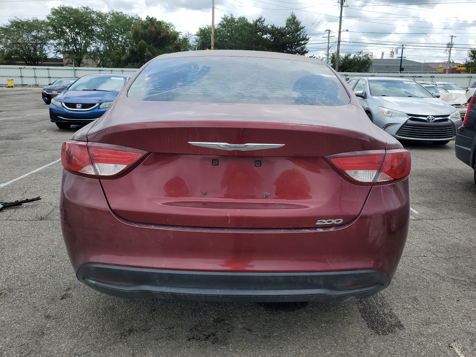 1C3CCCFB2FN550783 2015 Chrysler 200 Lx