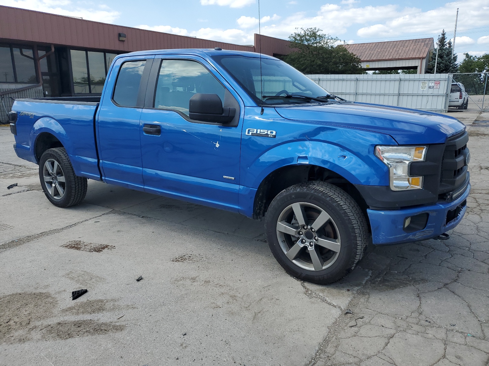 2016 Ford F150 Super Cab vin: 1FTEX1EP6GFC26256