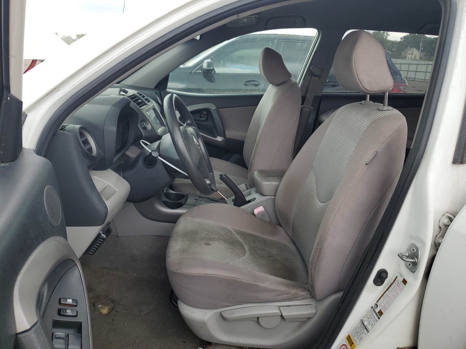 JTMBD33V666009992 2006 Toyota Rav4