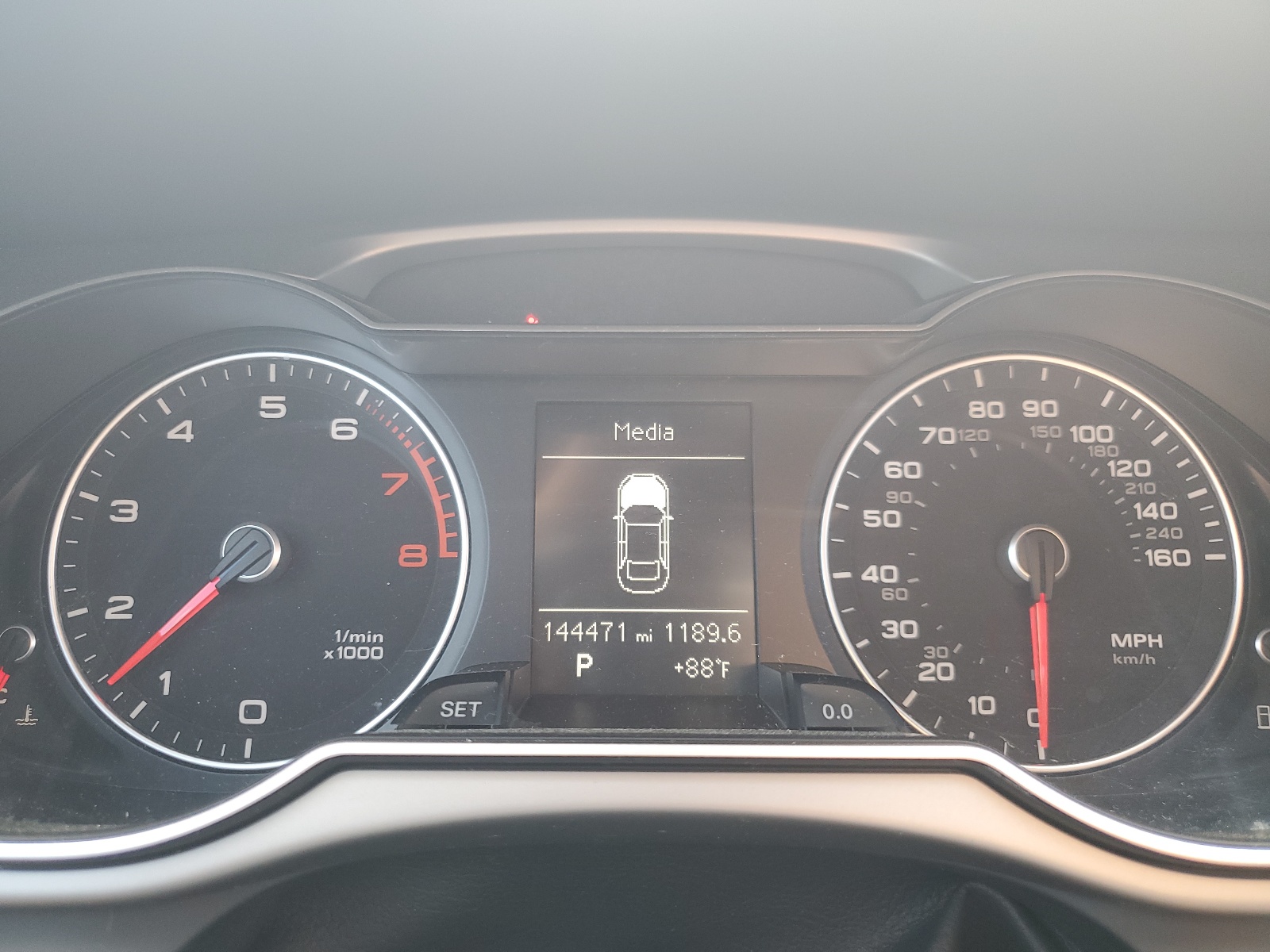 WAUBFAFL9EN015344 2014 Audi A4 Premium