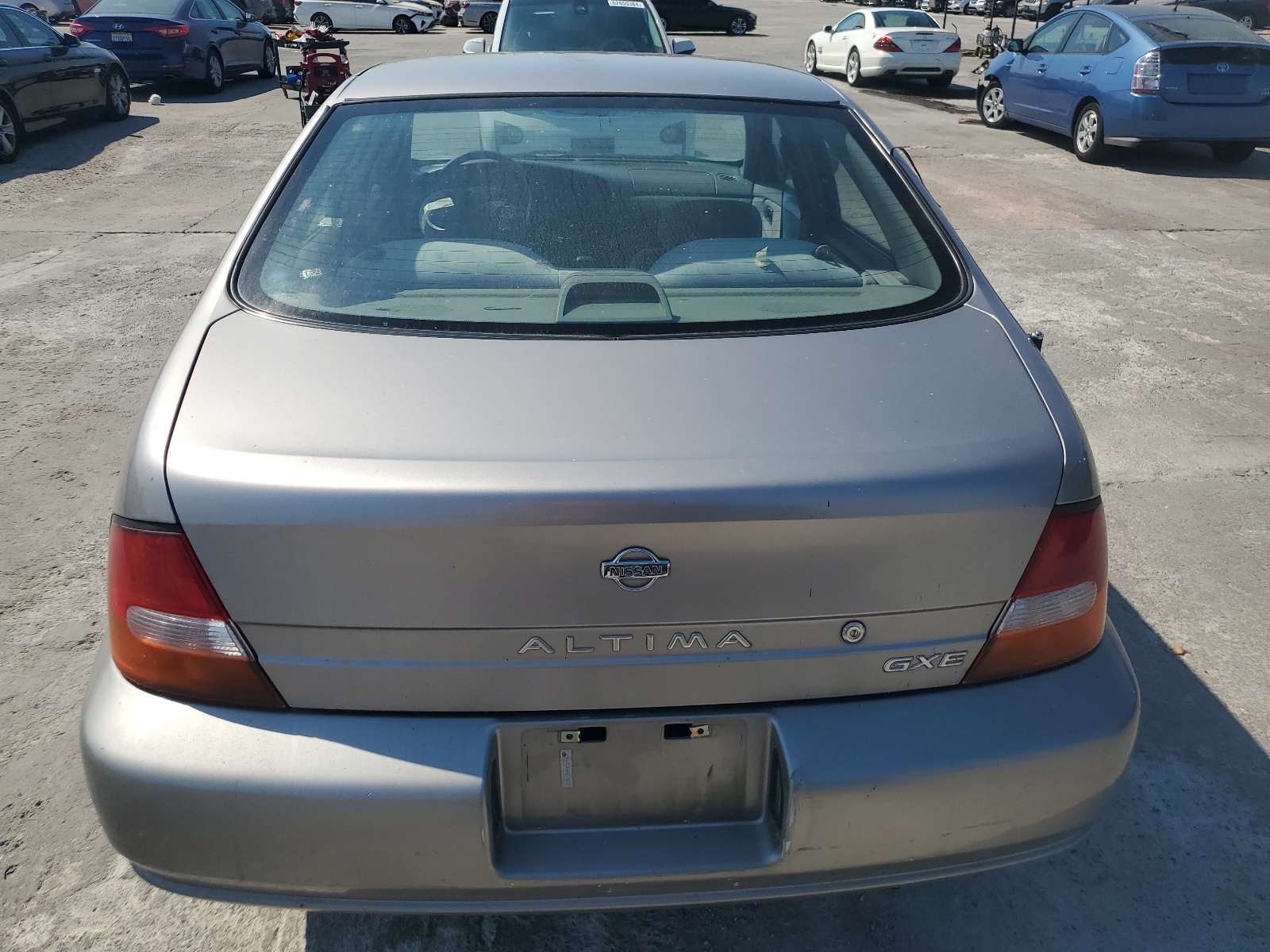 1N4DL01D9XC159740 1999 Nissan Altima Xe
