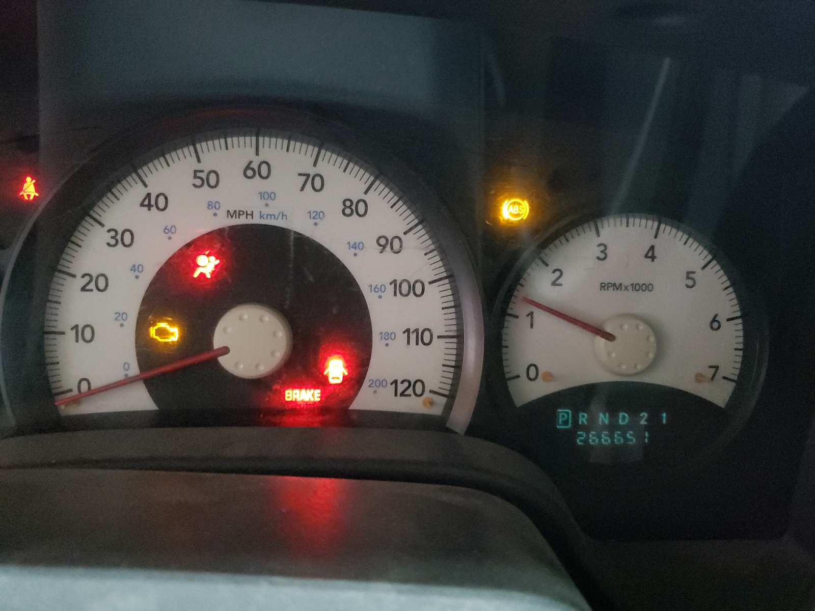 1D4HB38N35F592838 2005 Dodge Durango St