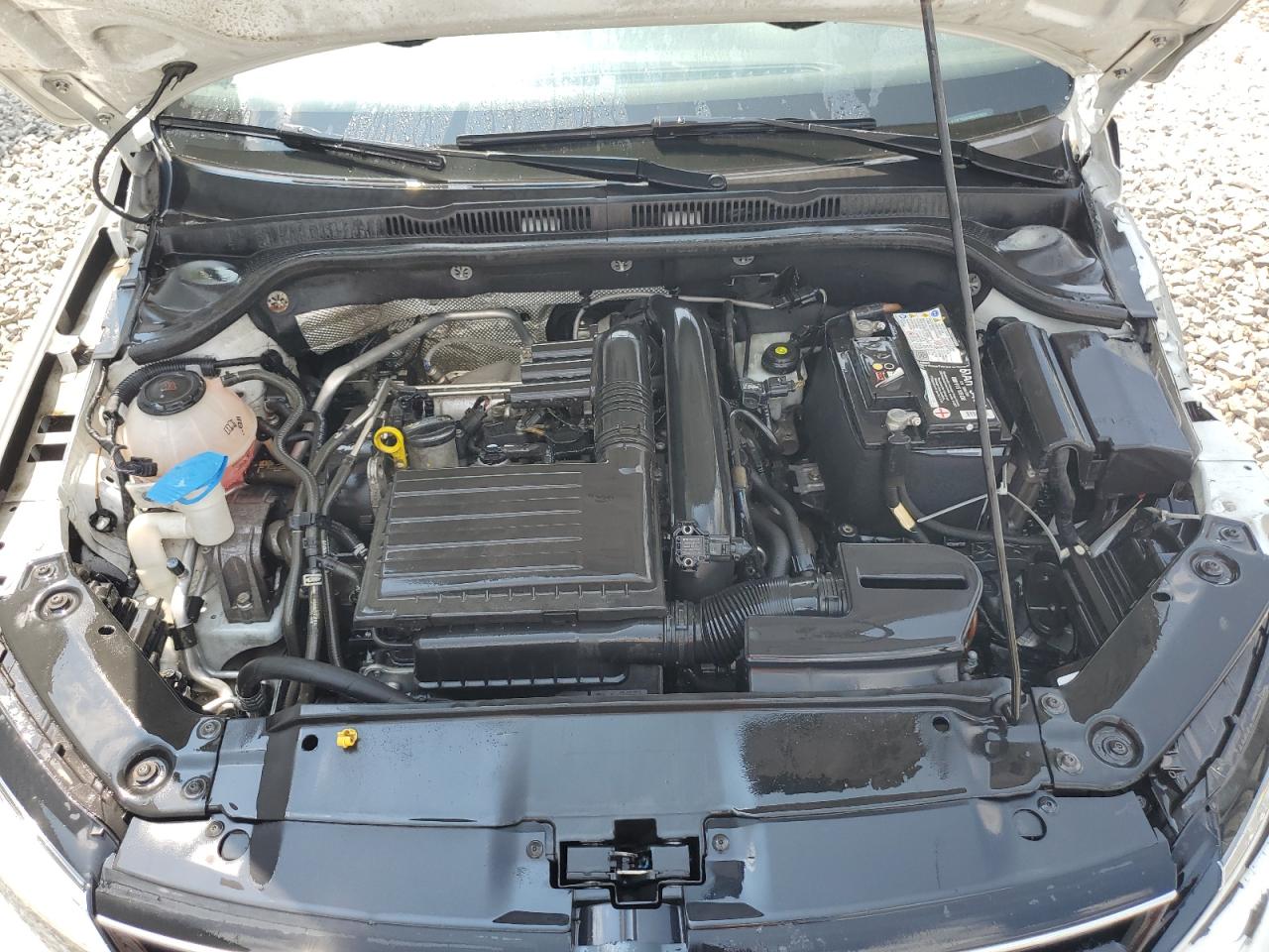2018 Volkswagen Jetta - Image 11