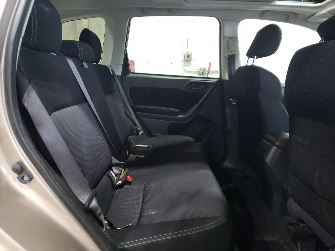 2015 Subaru Forester 2.5I Premium VIN: JF2SJADC1FH813388 Lot: 61075654