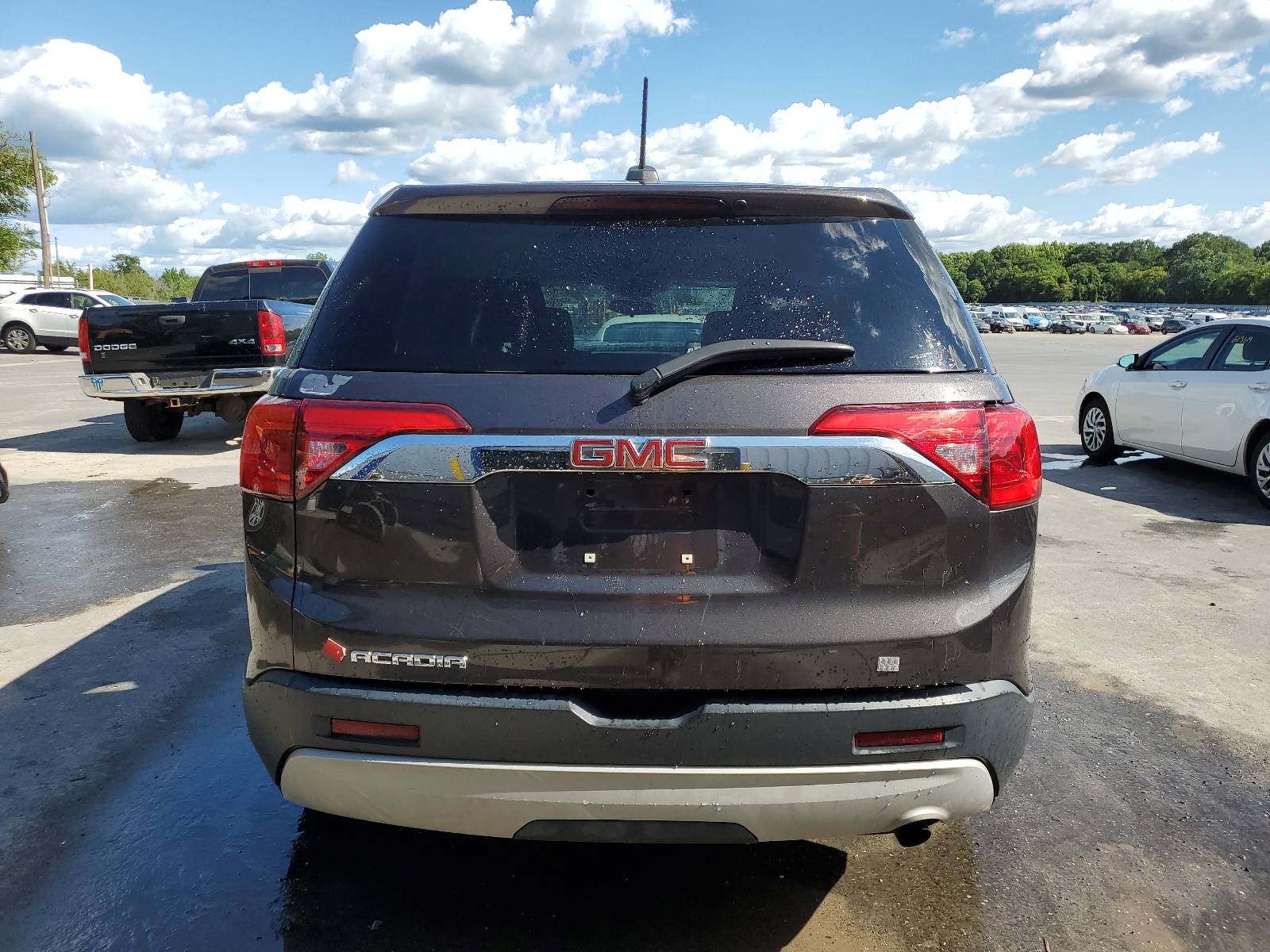 2019 GMC Acadia Sle vin: 1GKKNKLA6KZ156850