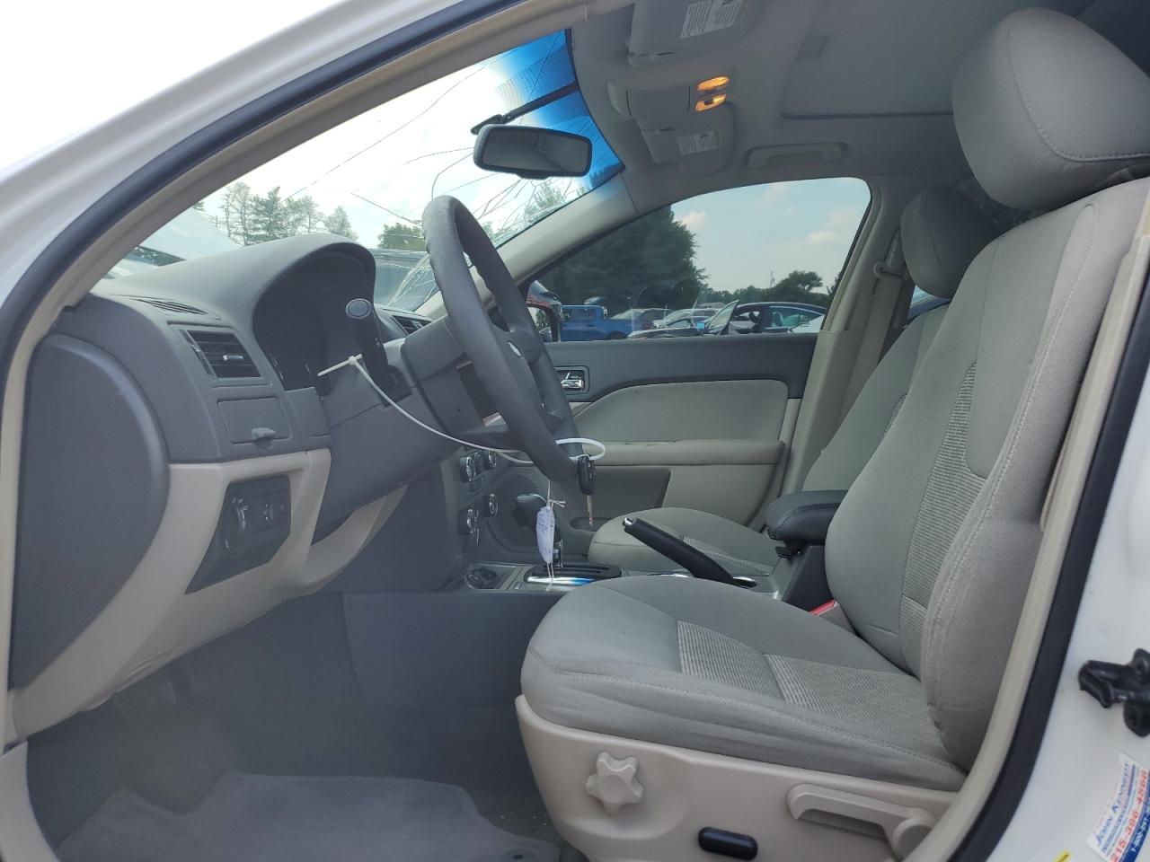 2010 Ford Fusion Se VIN: 3FAHP0HA4AR294926 Lot: 62616924