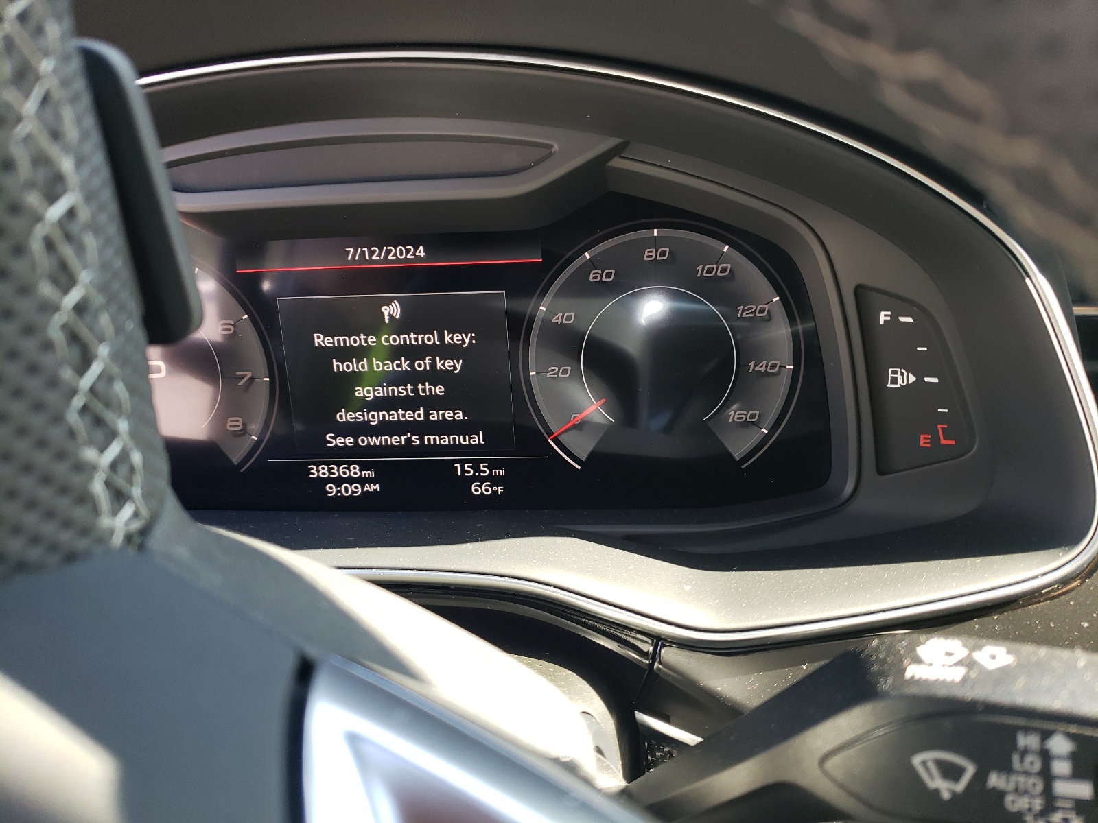 WA1VWBF78MD011275 2021 Audi Sq7 Prestige