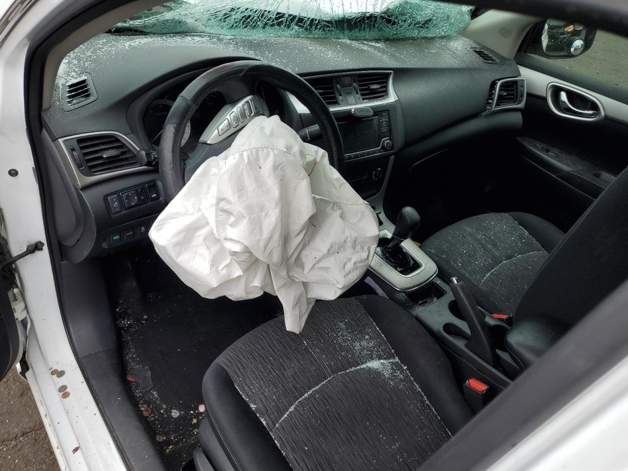 2015 Nissan Sentra S VIN: 3N1AB7AP9FY285298 Lot: 61624734