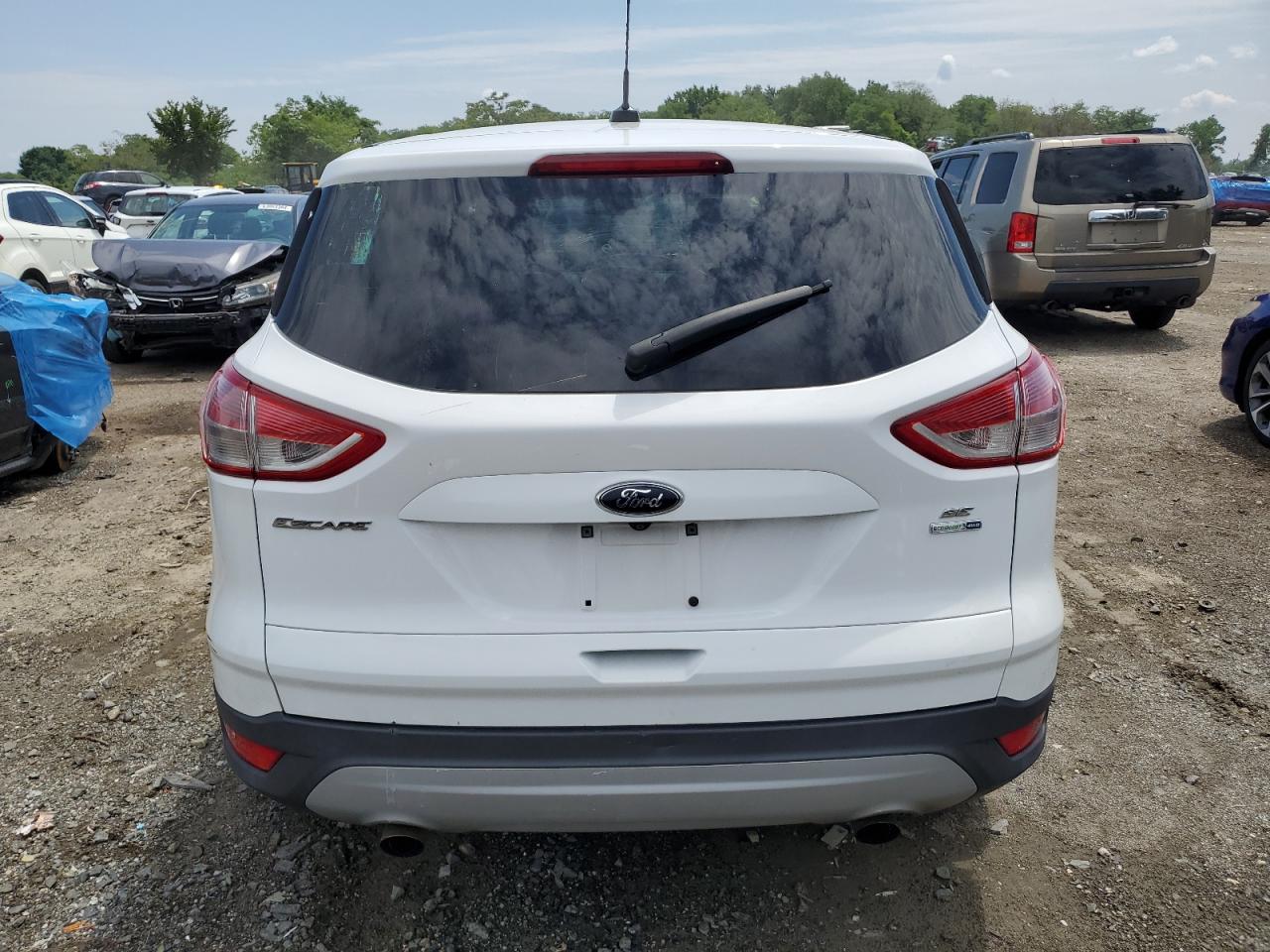 2016 Ford Escape Se VIN: 1FMCU9GX2GUB00706 Lot: 63895944