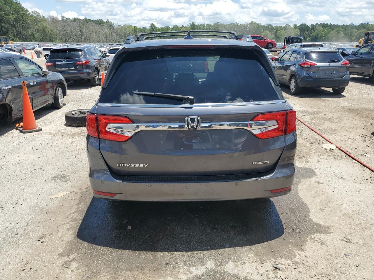 2019 Honda Odyssey Touring VIN: 5FNRL6H8XKB113986 Lot: 62339514