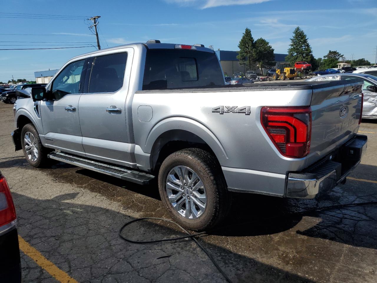 1FTFW5LD2RFA40272 2024 FORD F-150 - Image 2