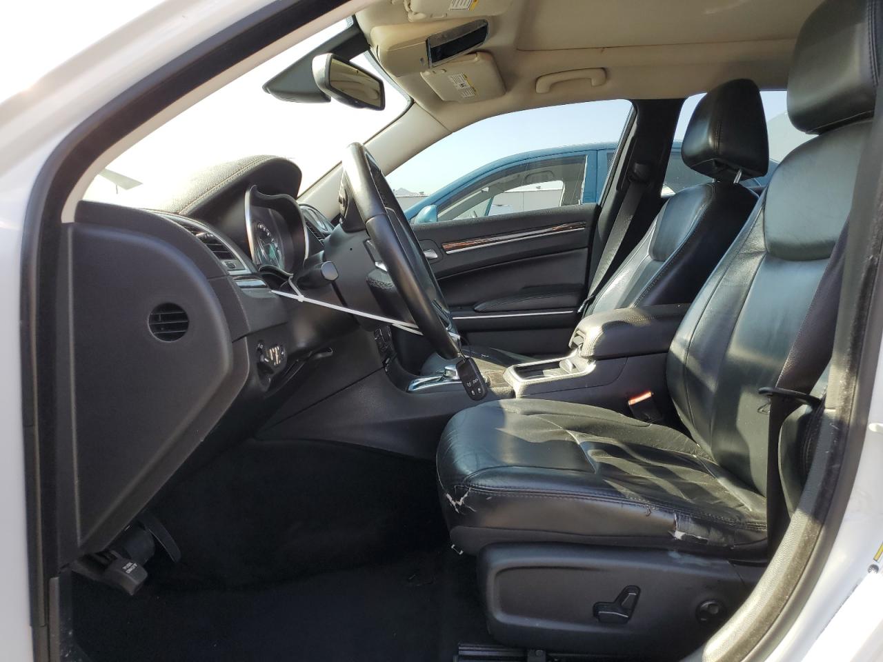 2015 Chrysler 300 Limited VIN: 2C3CCAAGXFH931507 Lot: 65014294