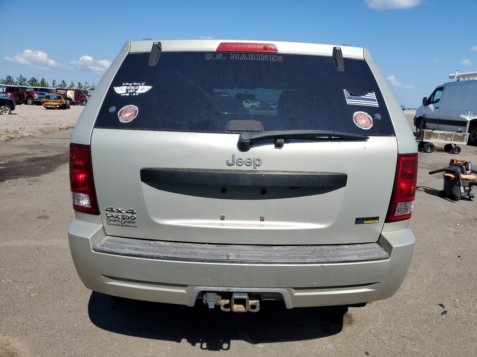 1J8HR48N58C215537 2008 Jeep Grand Cherokee Laredo