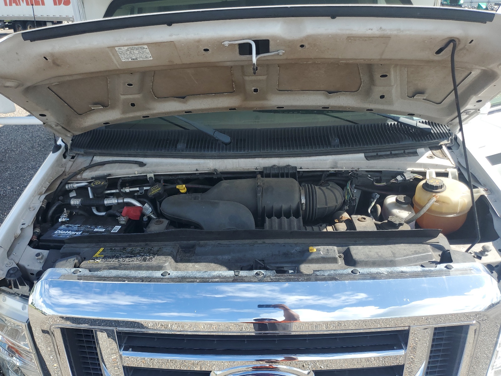 1FDXE4FS5CDB15685 2012 Ford Econoline E450 Super Duty Cutaway Van