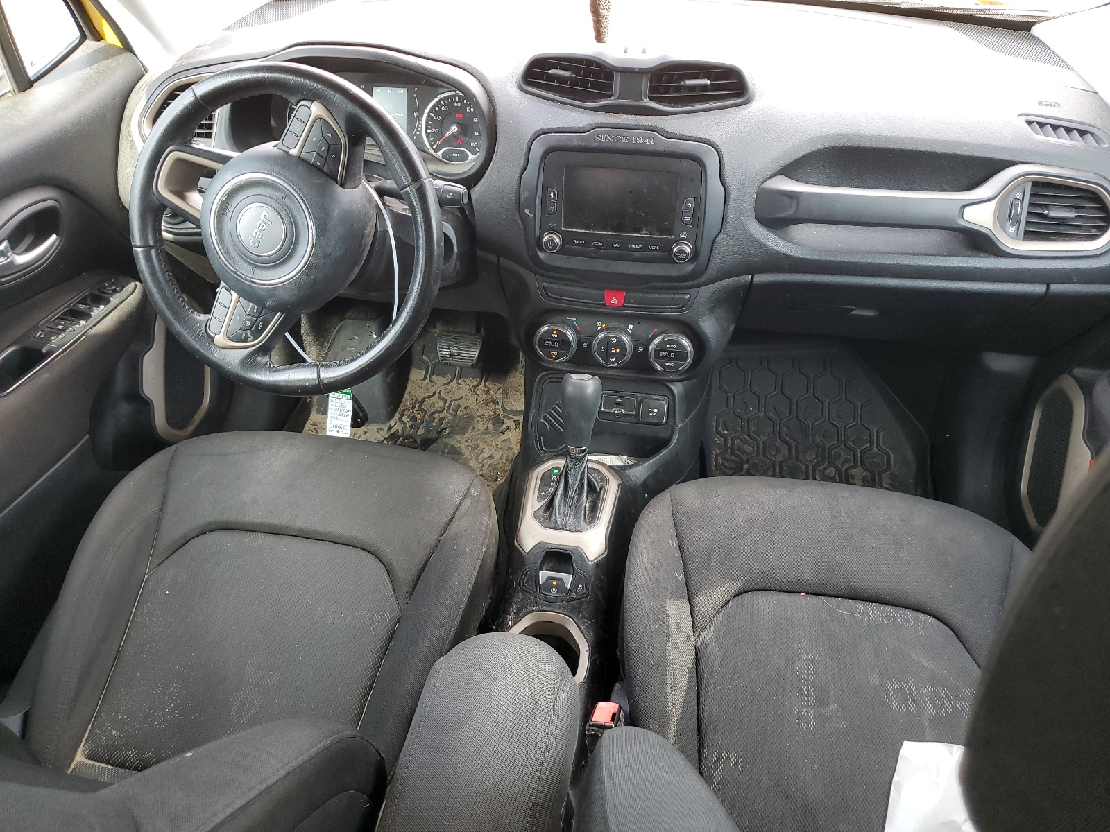 ZACCJABT4FPB90069 2015 Jeep Renegade Latitude