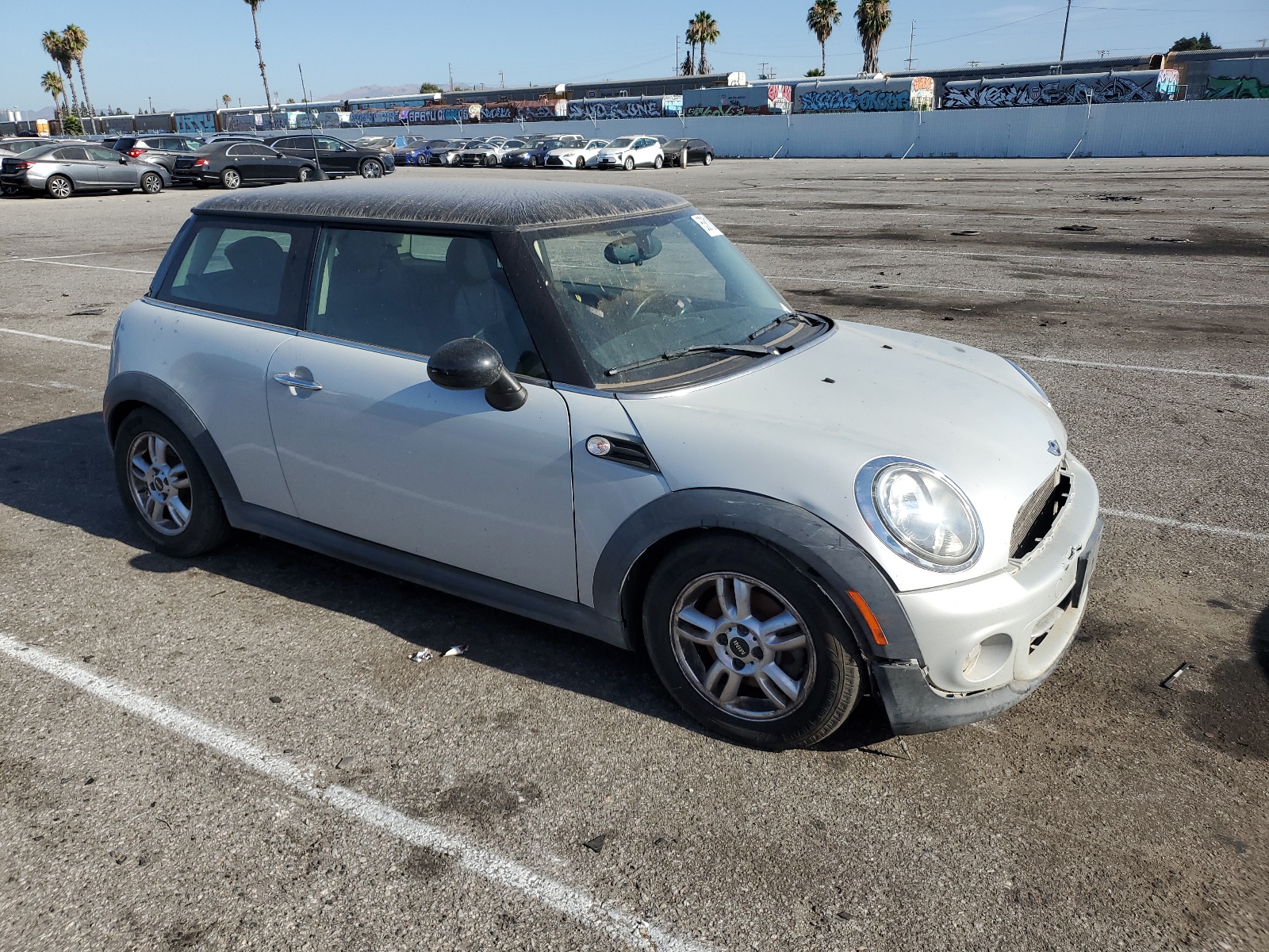 2013 Mini Cooper vin: WMWSU3C51DT546961